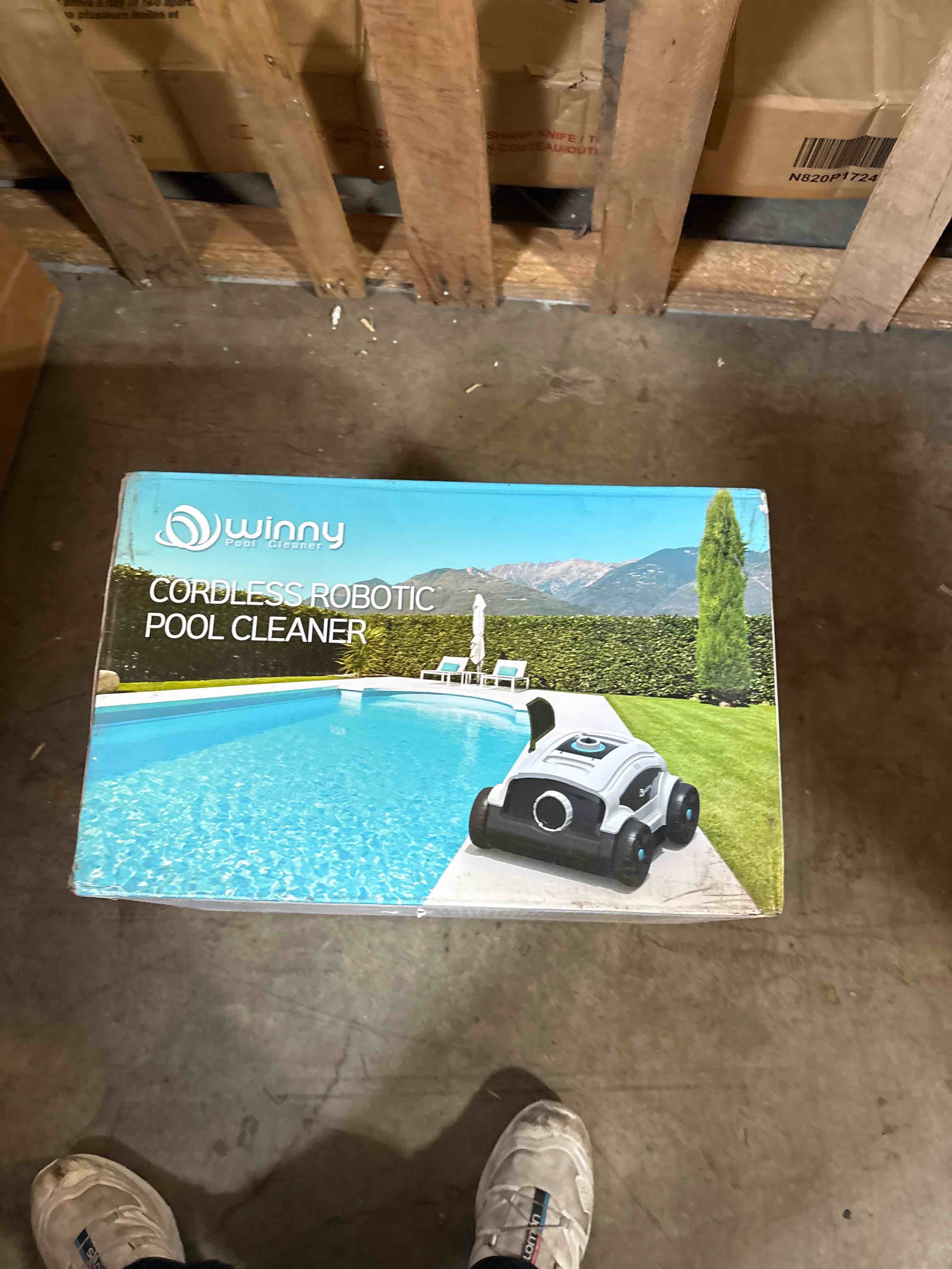 https://s3.amazonaws.com/lotting-images-prod/phillipi/PNK3528011_1757016748341.jpeg