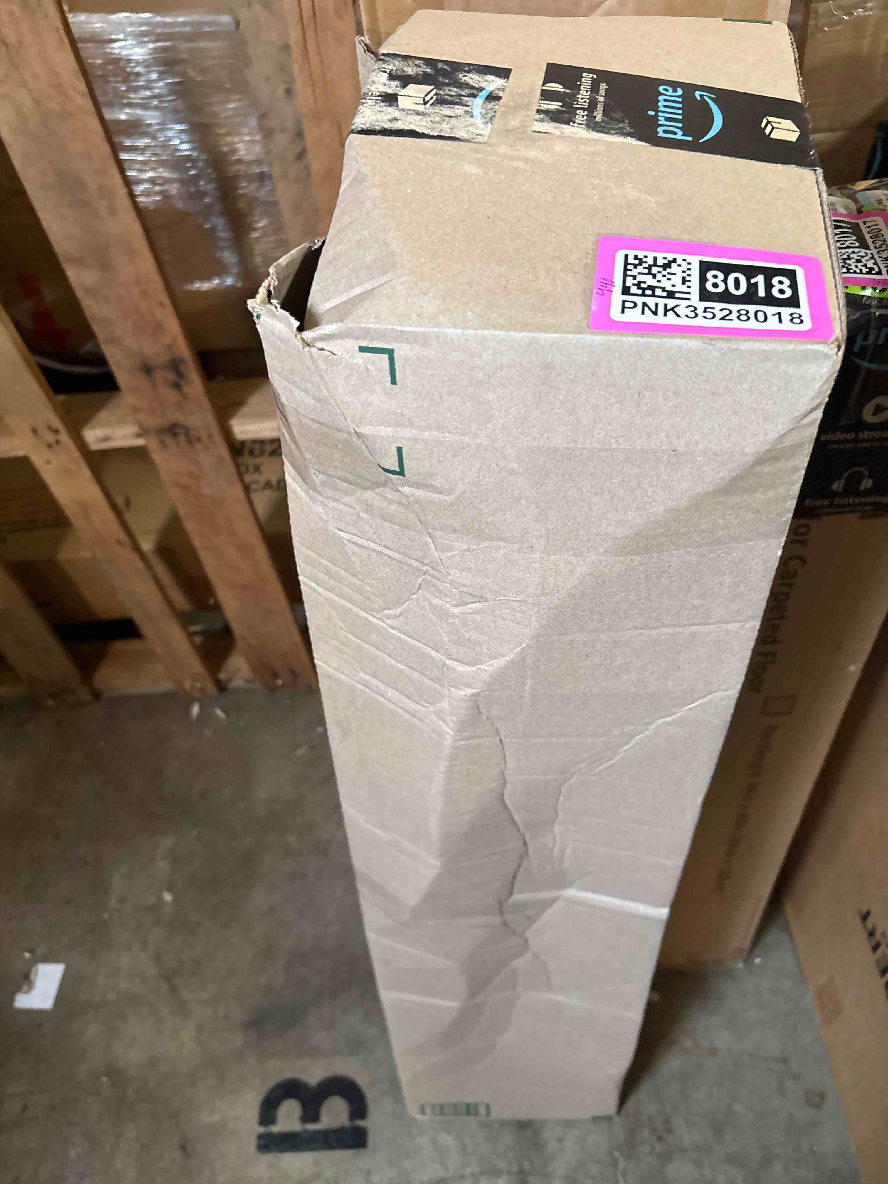 https://s3.amazonaws.com/lotting-images-prod/phillipi/PNK3528018_1757019185638.jpeg