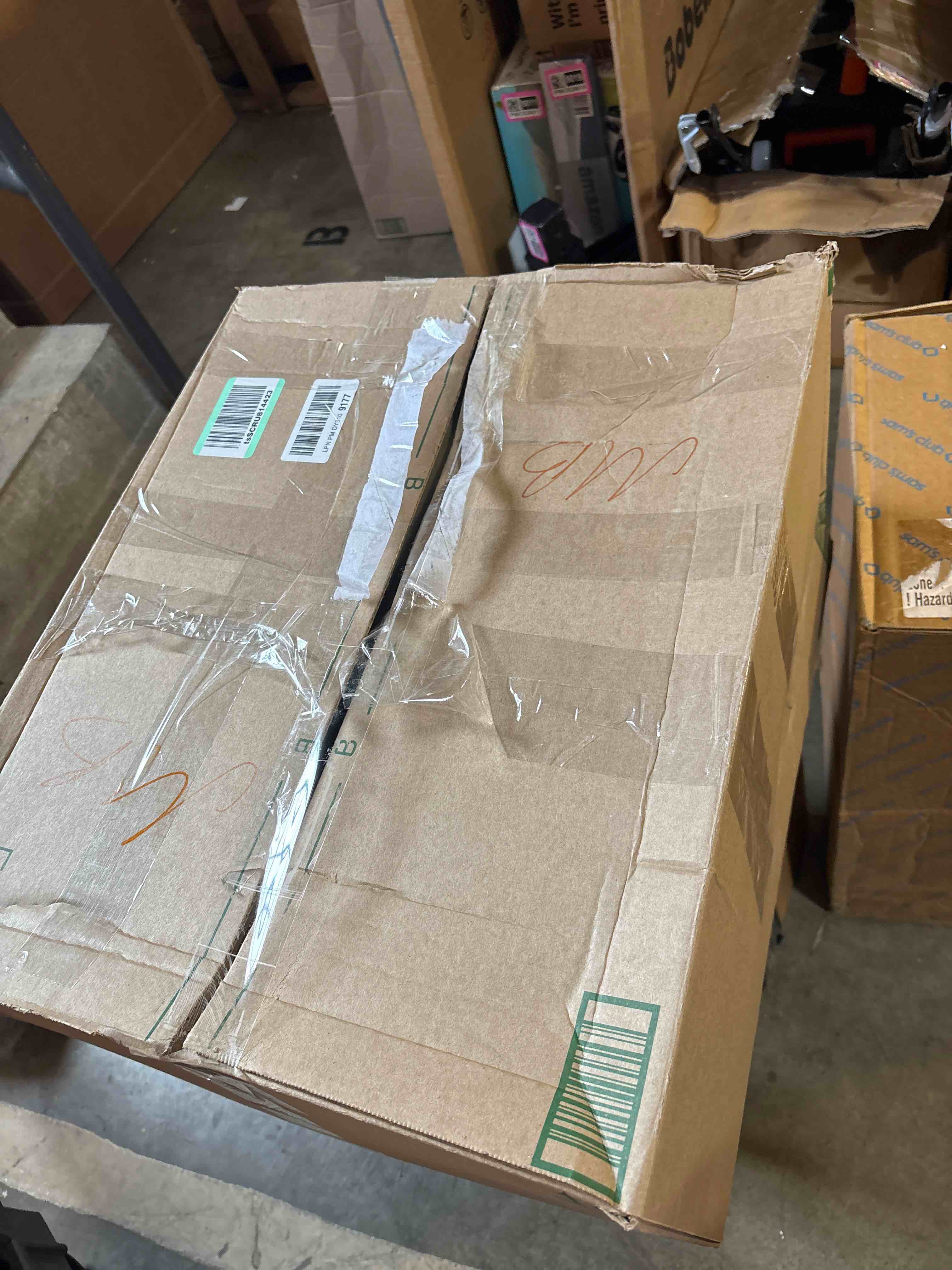 https://s3.amazonaws.com/lotting-images-prod/phillipi/PNK3528022_1757019900653.jpeg