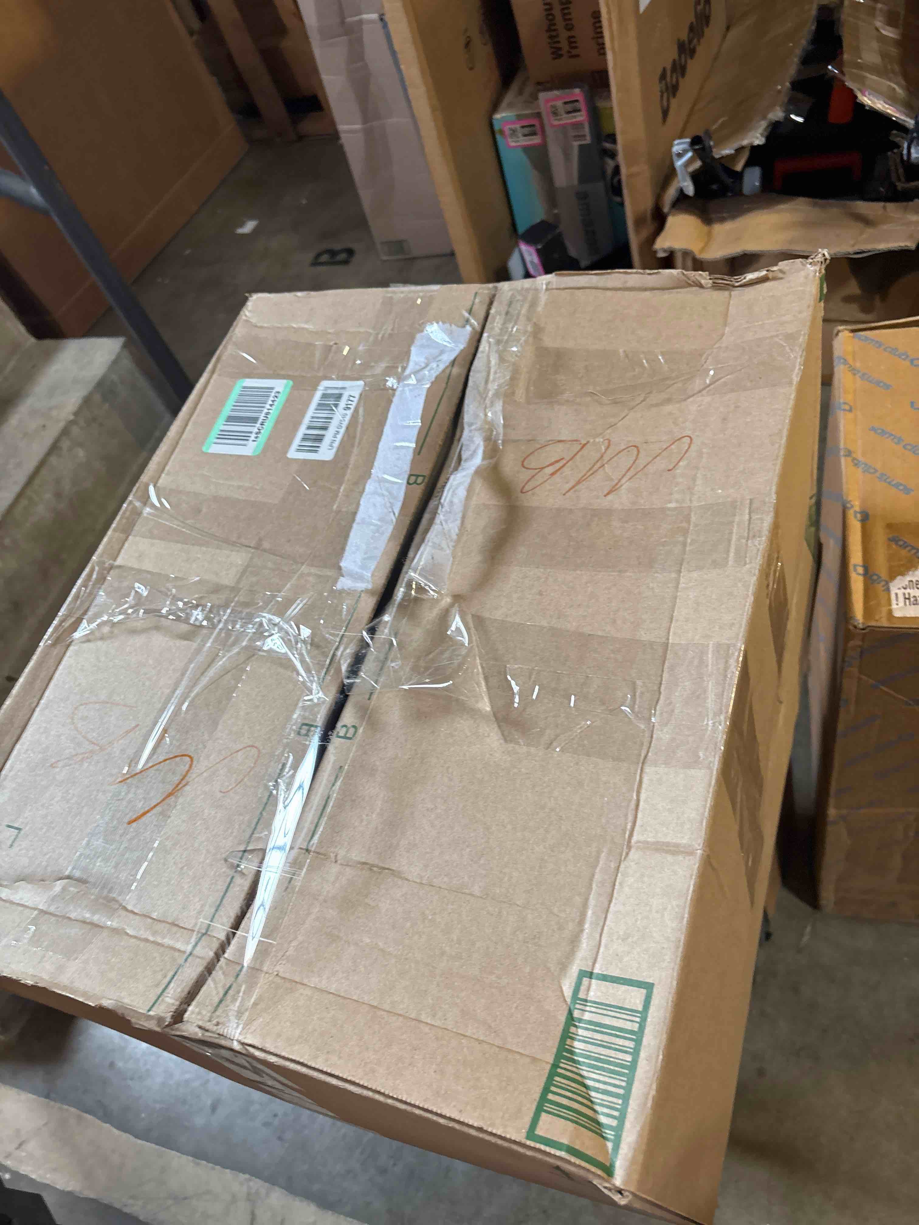 https://s3.amazonaws.com/lotting-images-prod/phillipi/PNK3528022_1757019901905.jpeg