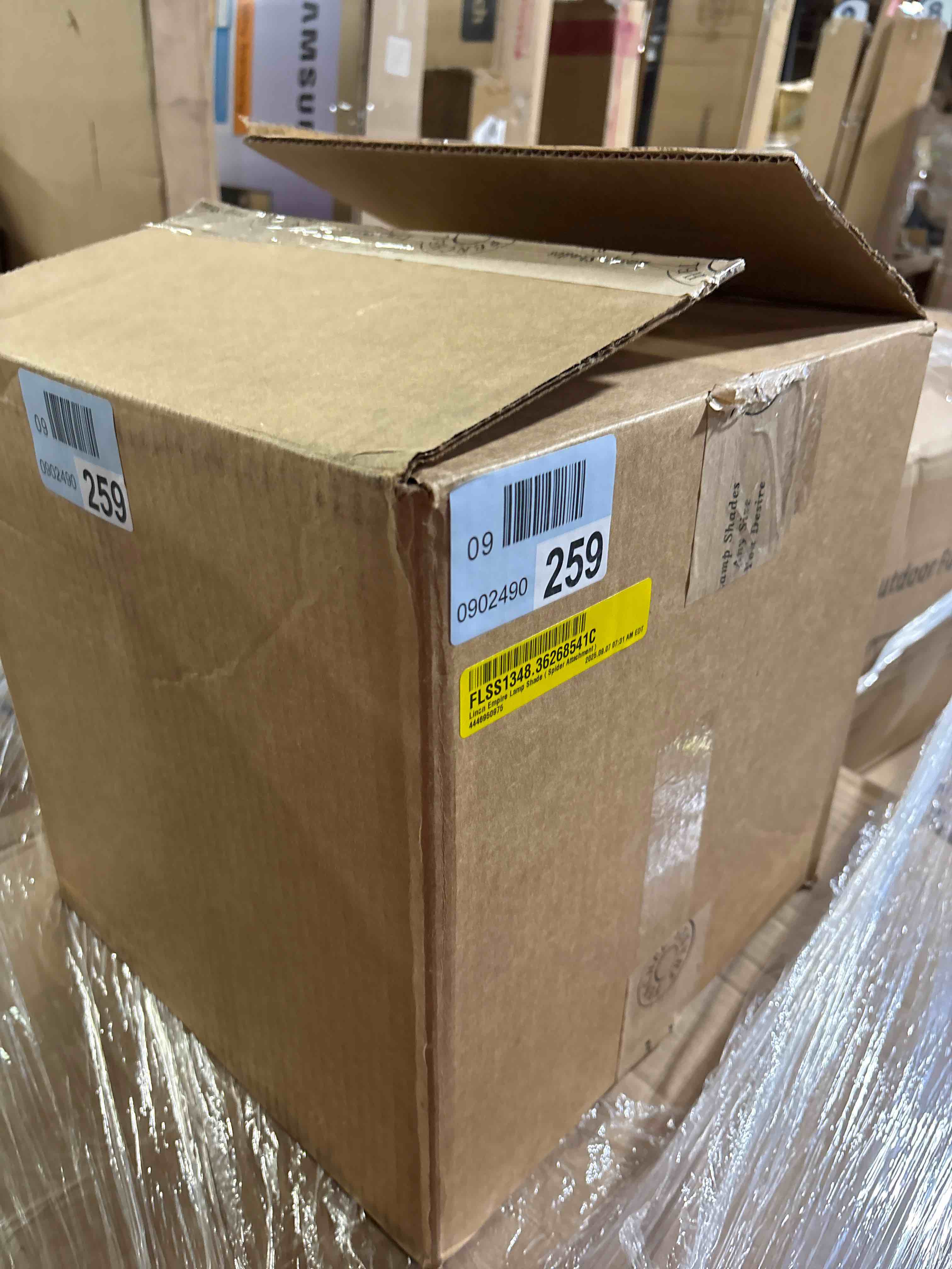 https://s3.amazonaws.com/lotting-images-prod/phillipi/PNK3528029_1757525503548.jpeg