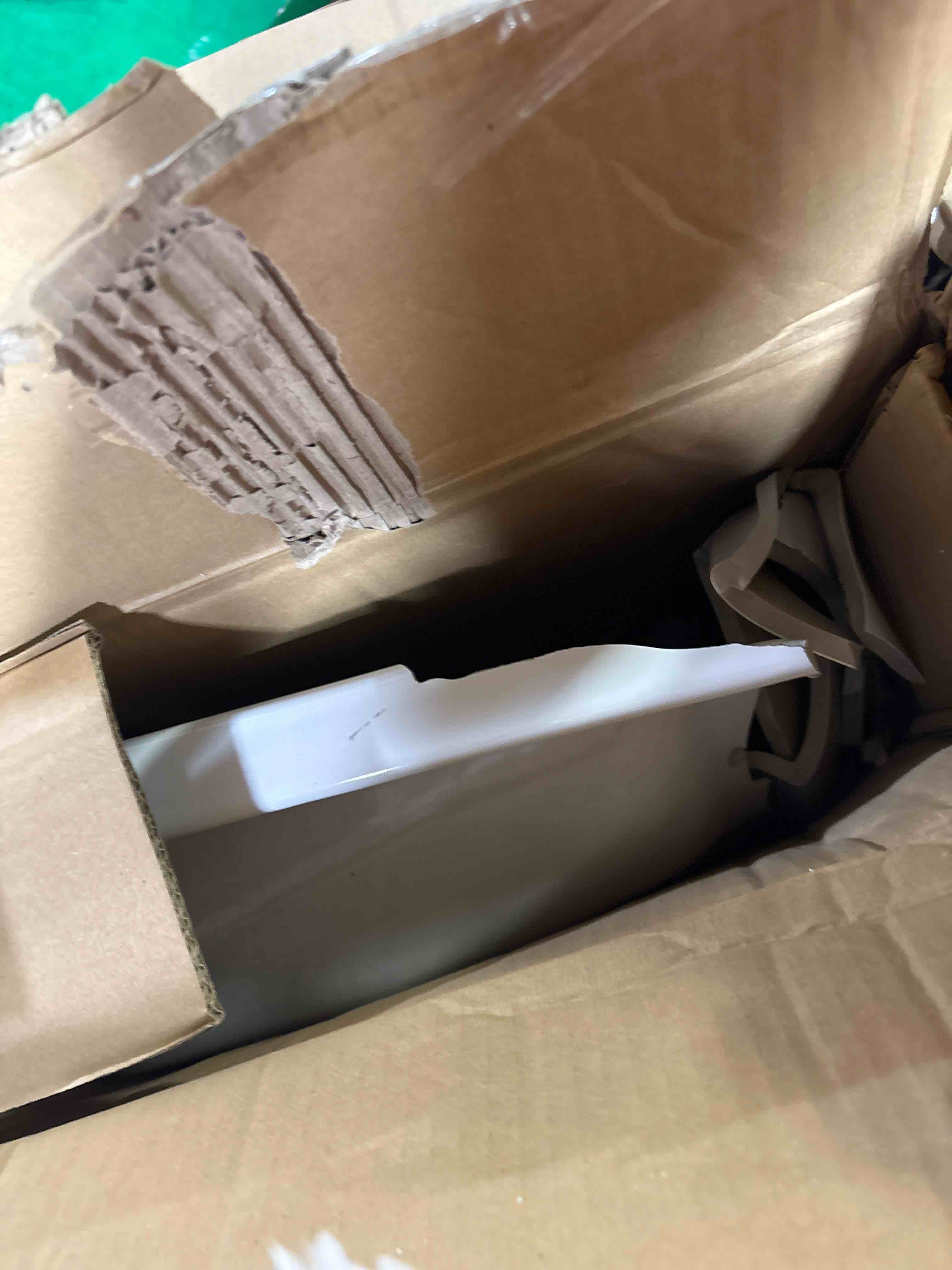 https://s3.amazonaws.com/lotting-images-prod/phillipi/PNK3528038_1757531984709.jpeg