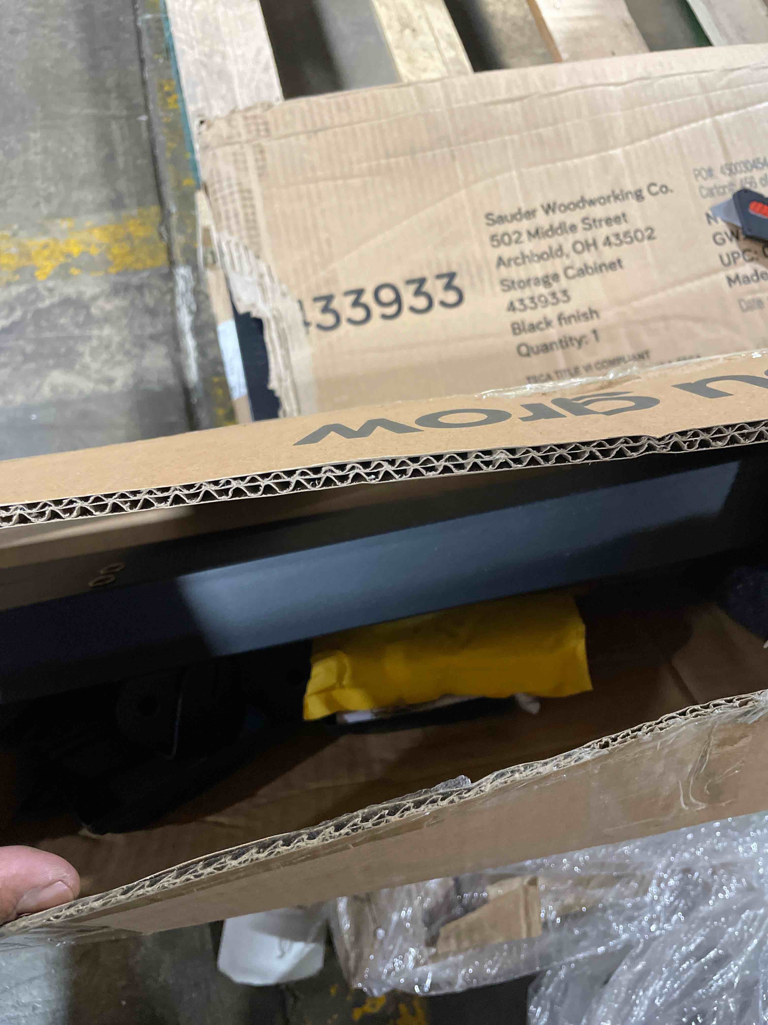 https://s3.amazonaws.com/lotting-images-prod/phillipi/PNK3528063_1757084166942.jpeg