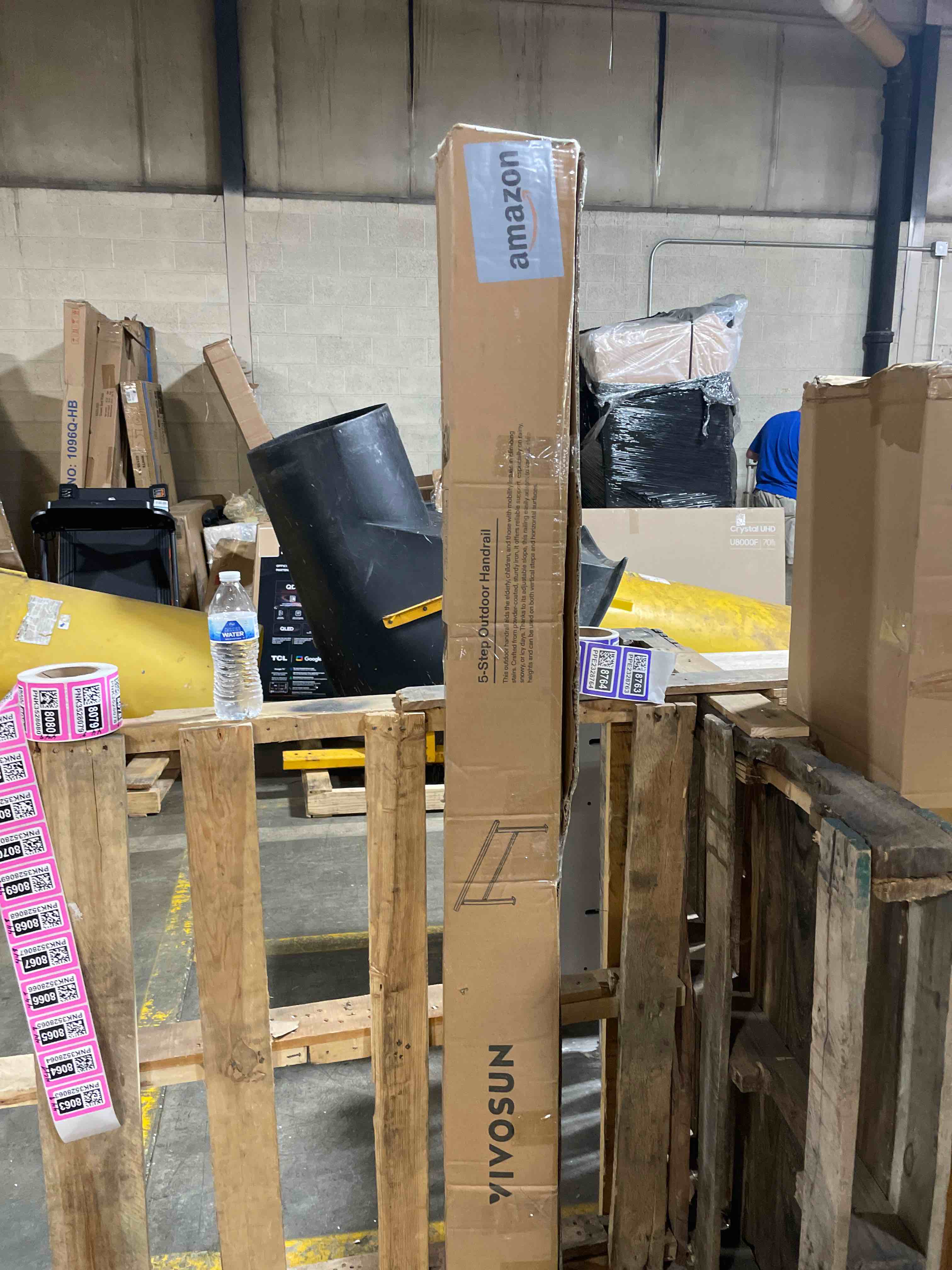 https://s3.amazonaws.com/lotting-images-prod/phillipi/PNK3528063_1757084195624.jpeg