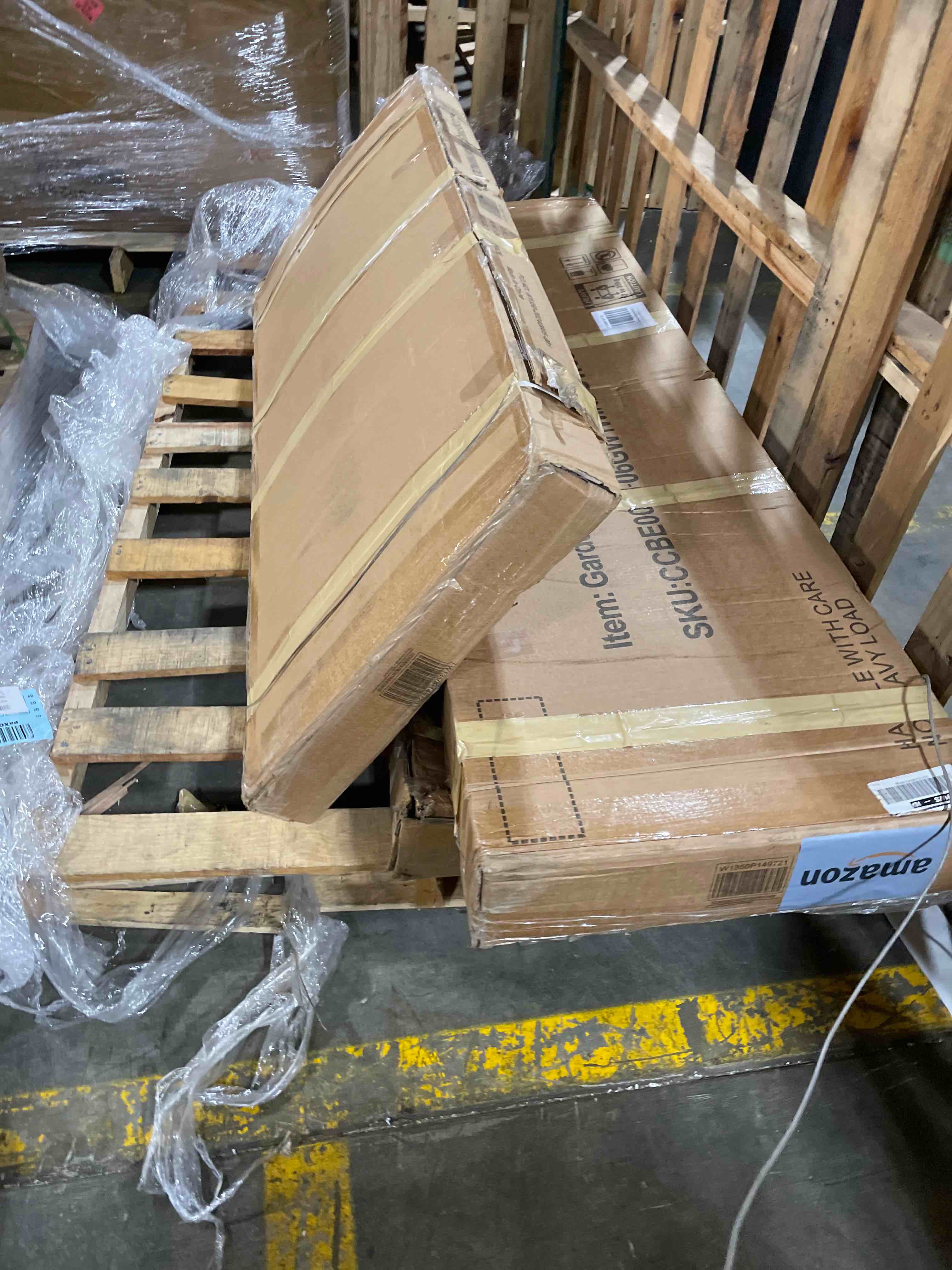 https://s3.amazonaws.com/lotting-images-prod/phillipi/PNK3528065_1757085148650.jpeg