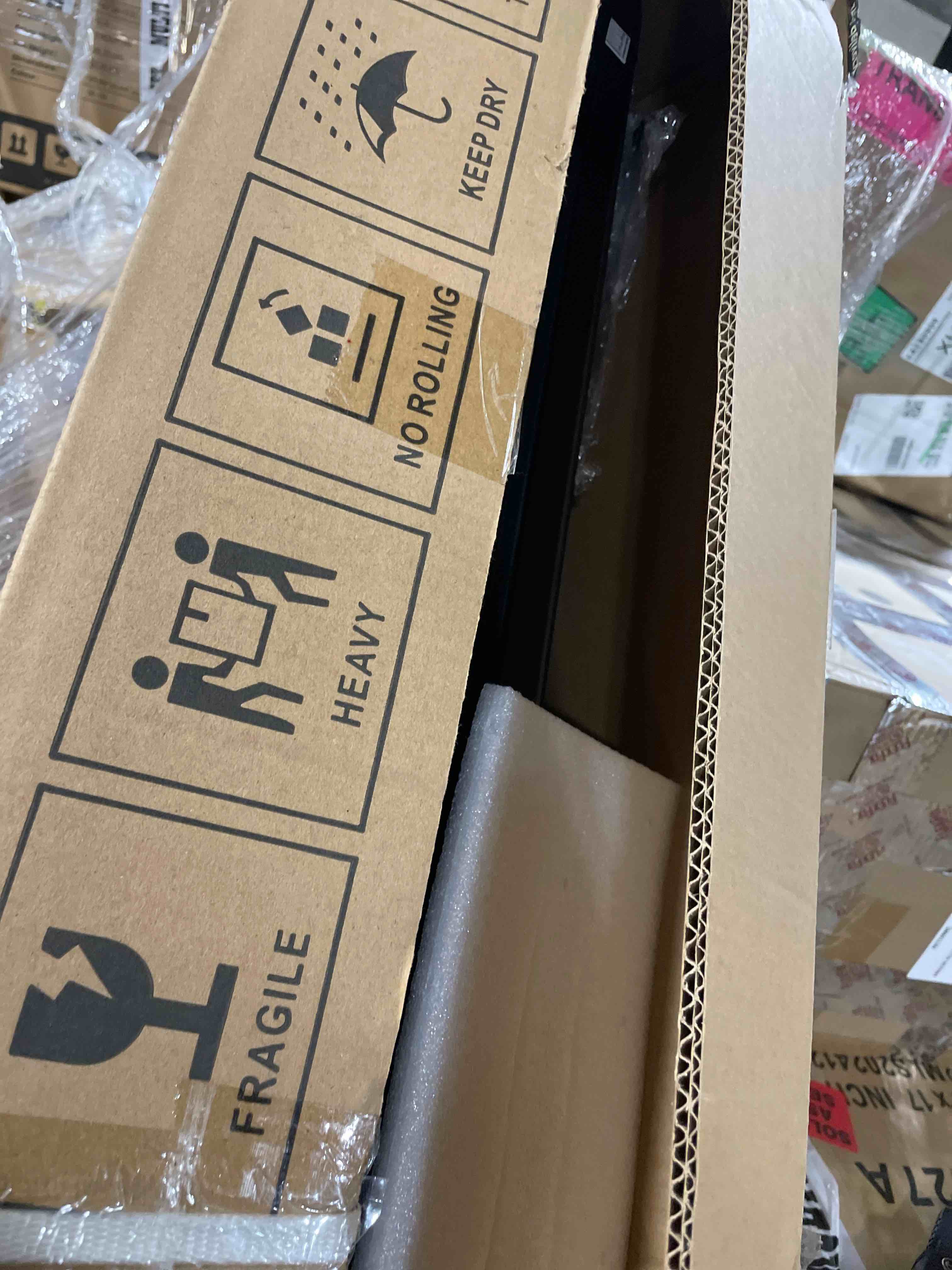 https://s3.amazonaws.com/lotting-images-prod/phillipi/PNK3528075_1757087854335.jpeg