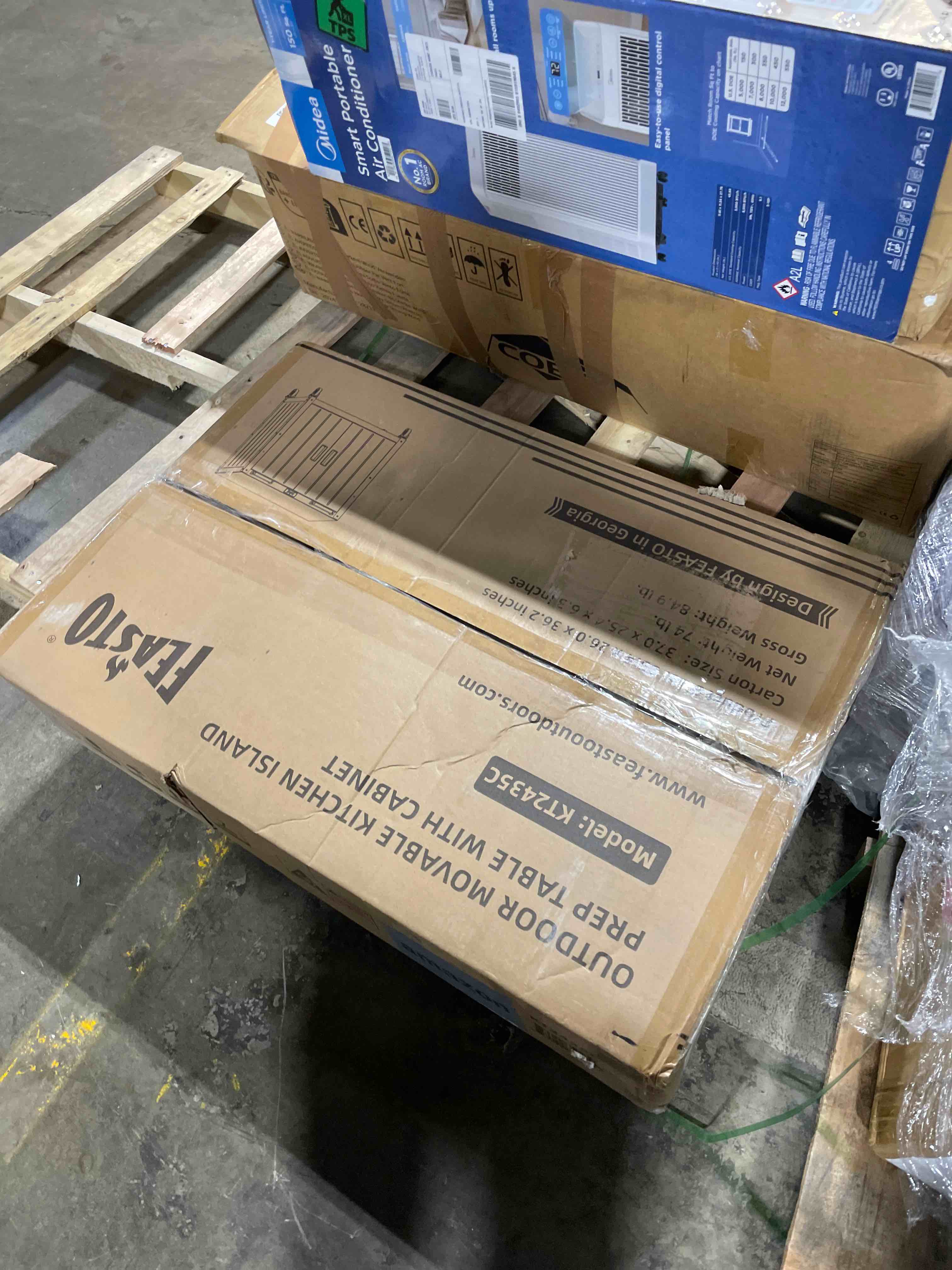 https://s3.amazonaws.com/lotting-images-prod/phillipi/PNK3528090_1757091610462.jpeg
