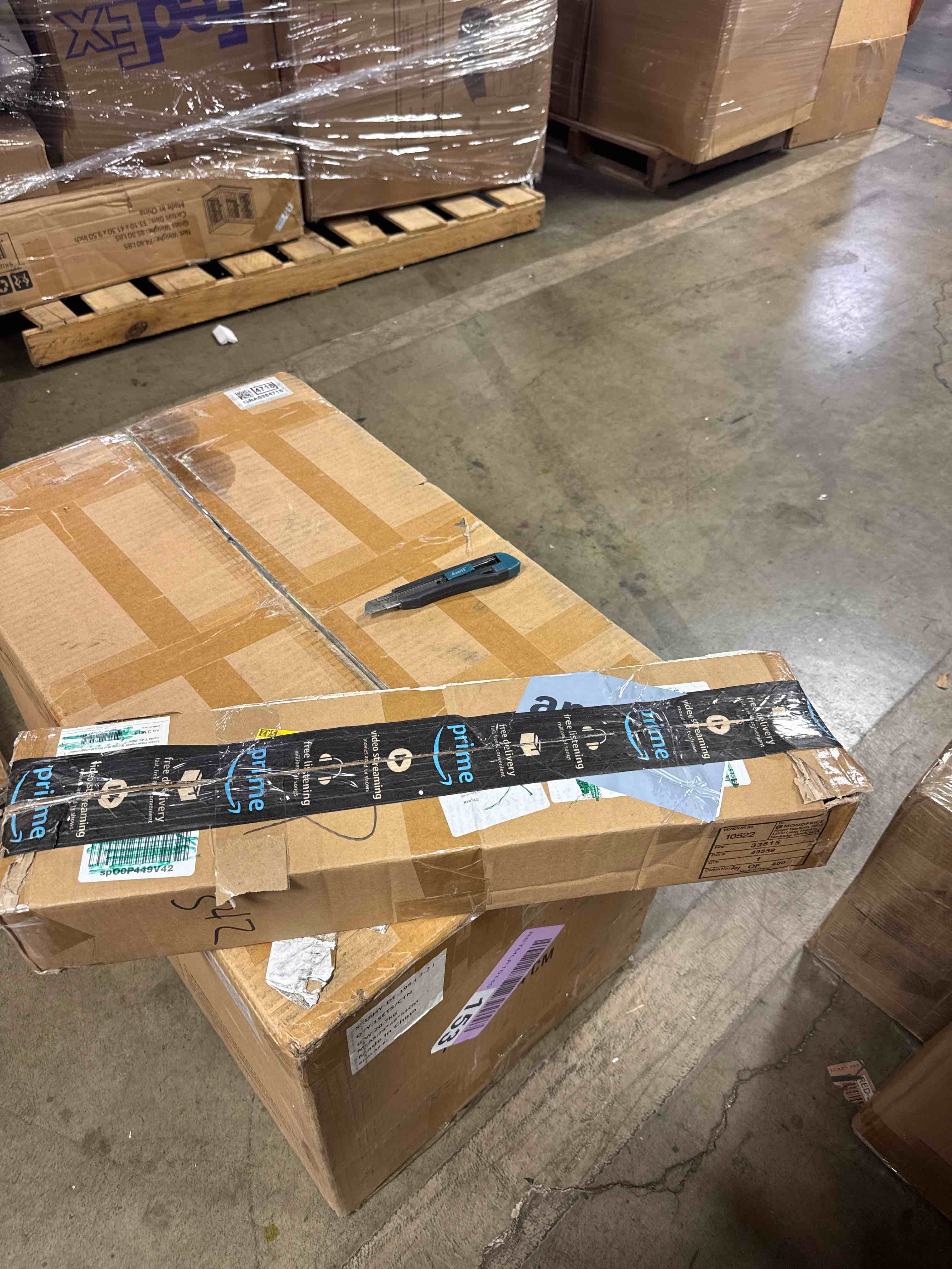 https://s3.amazonaws.com/lotting-images-prod/phillipi/PNK3528196_1757429731214.jpeg