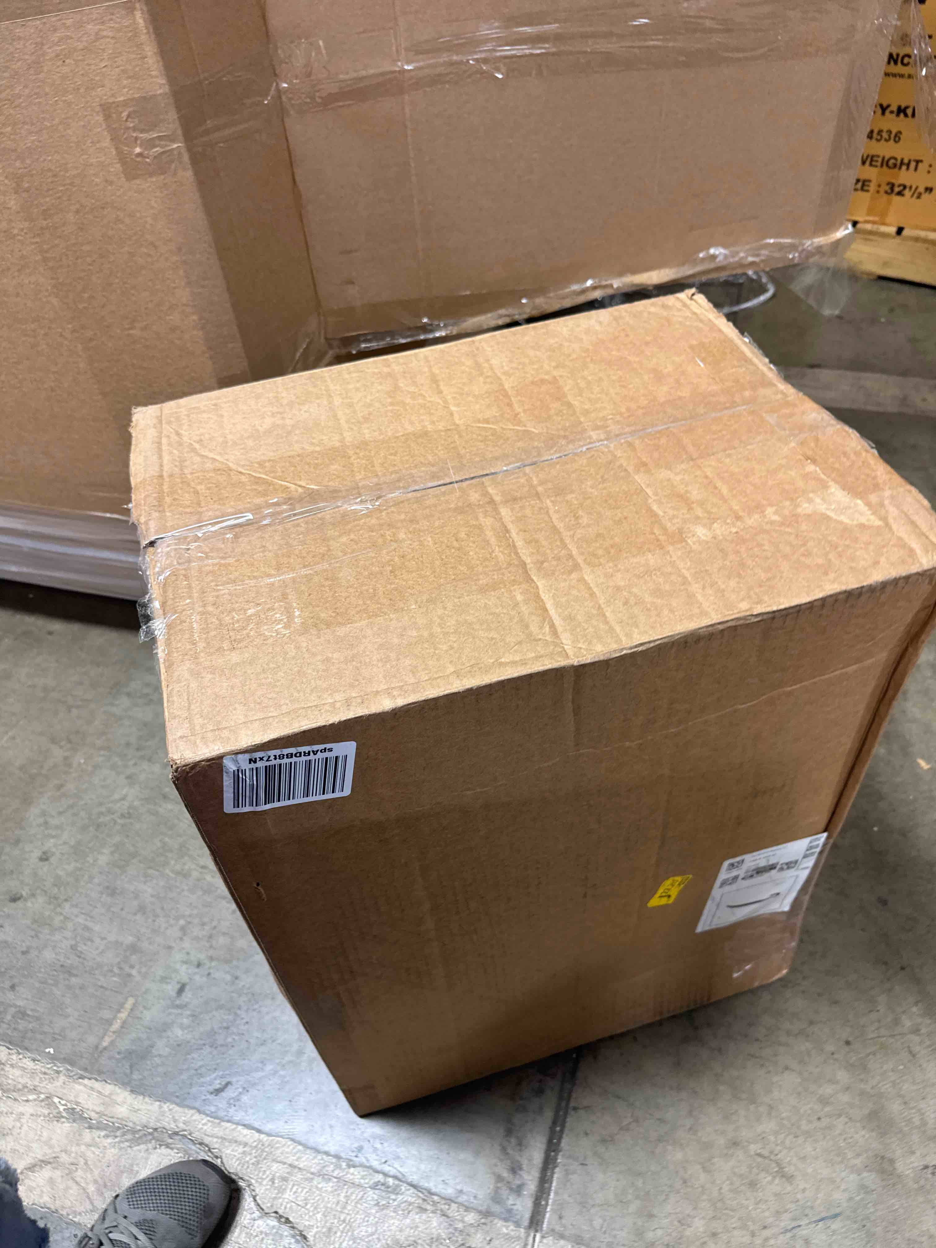 https://s3.amazonaws.com/lotting-images-prod/phillipi/PNK3528201_1757430494218.jpeg
