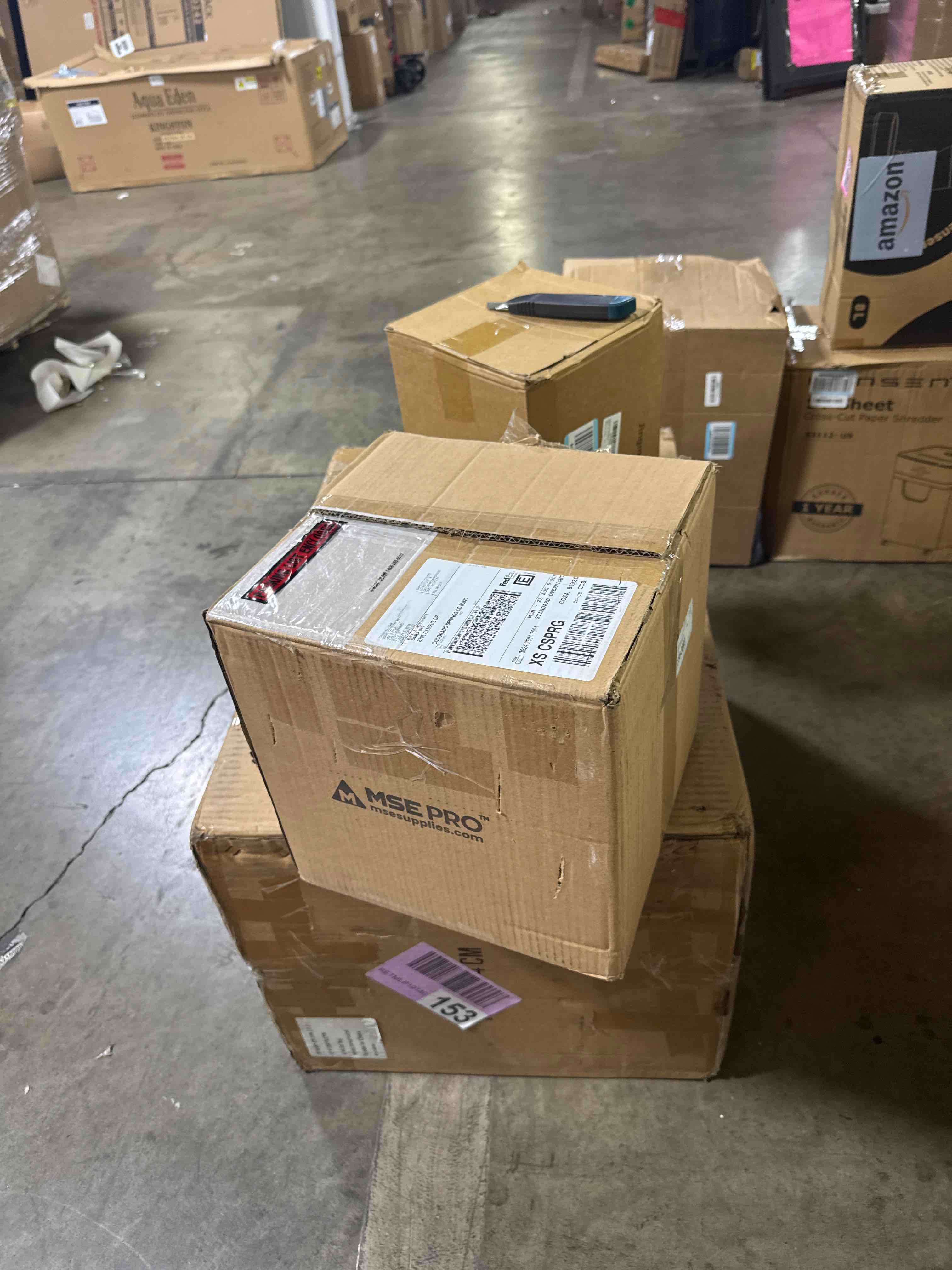 https://s3.amazonaws.com/lotting-images-prod/phillipi/PNK3528248_1757511723881.jpeg