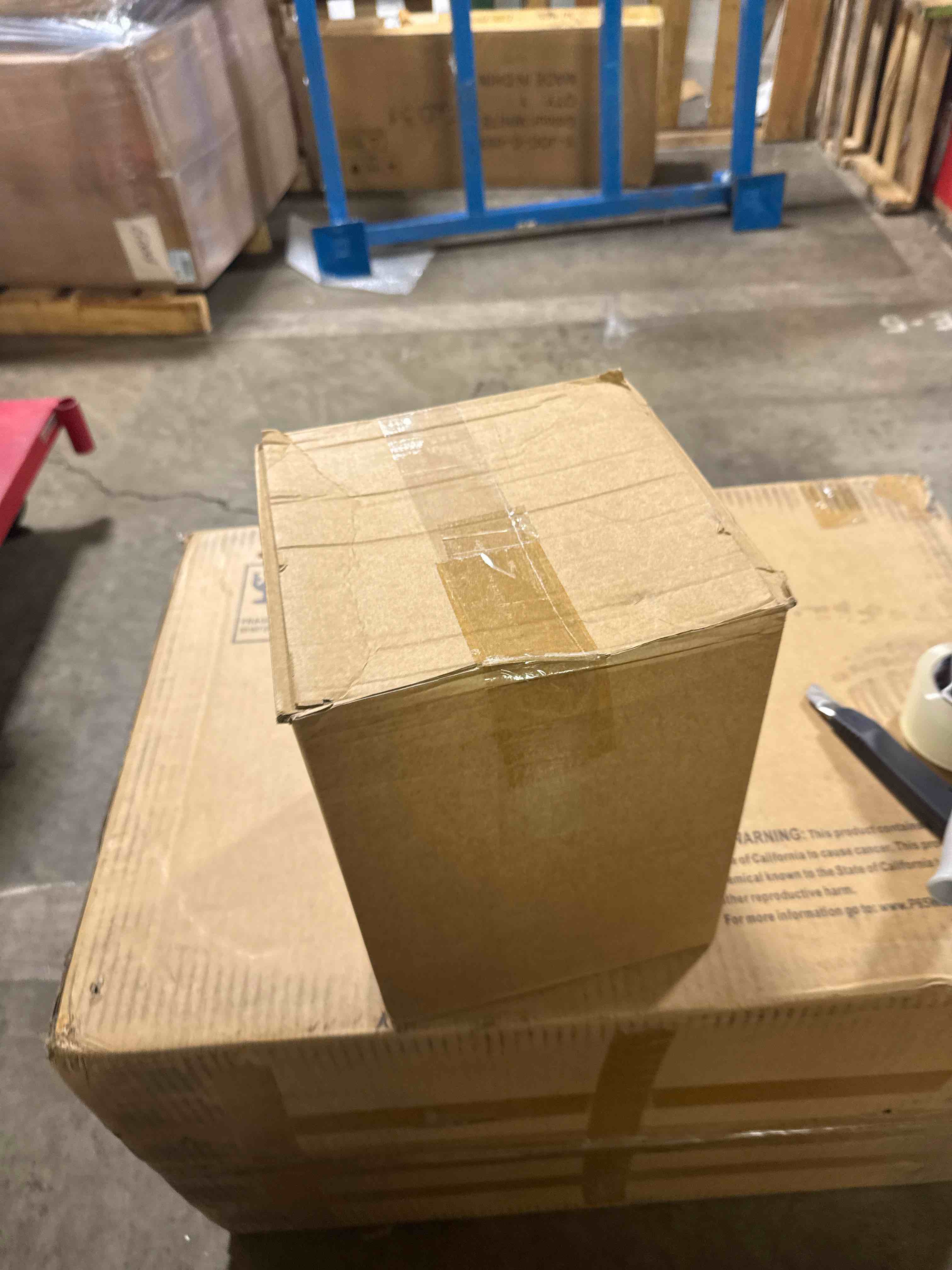 https://s3.amazonaws.com/lotting-images-prod/phillipi/PNK3528249_1757511793456.jpeg