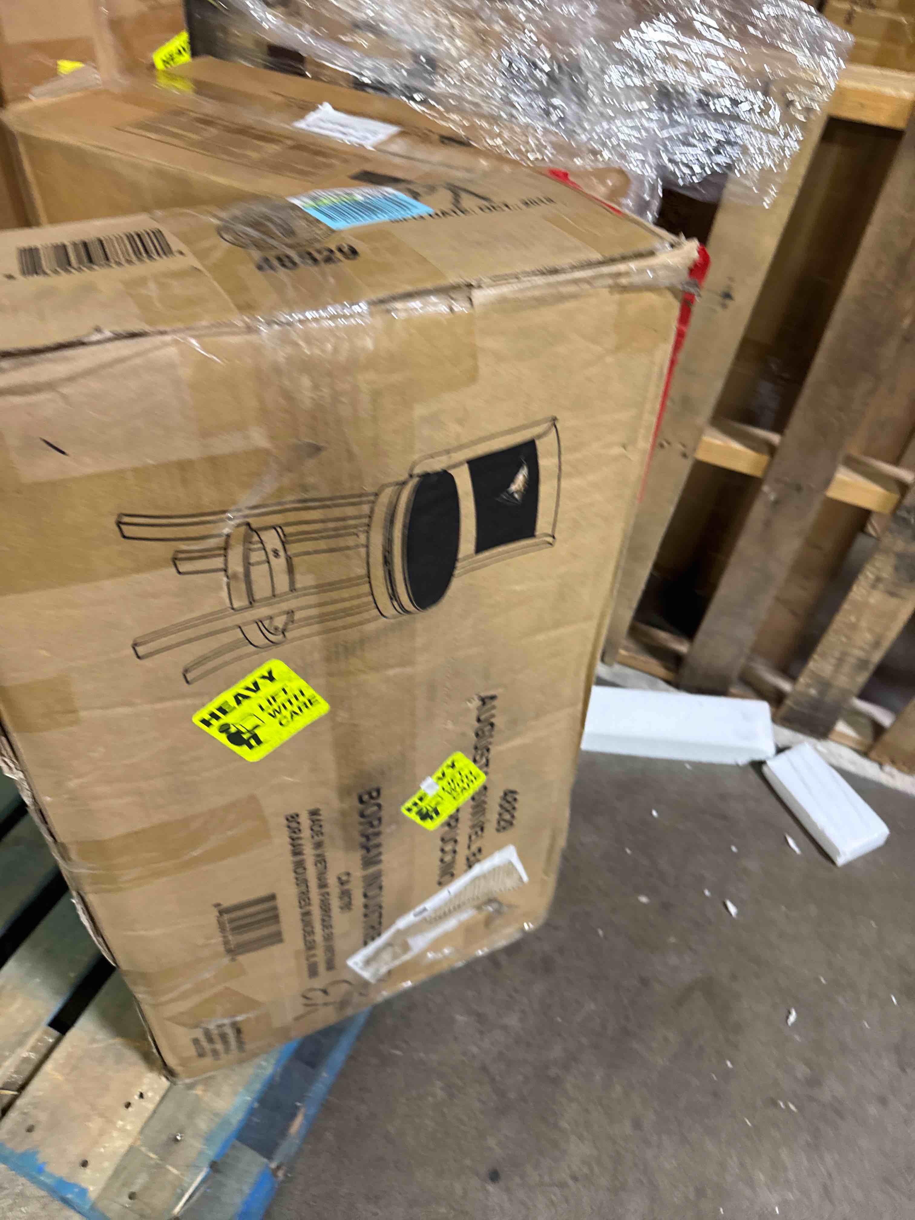 https://s3.amazonaws.com/lotting-images-prod/phillipi/PNK3528312_1757682433946.jpeg