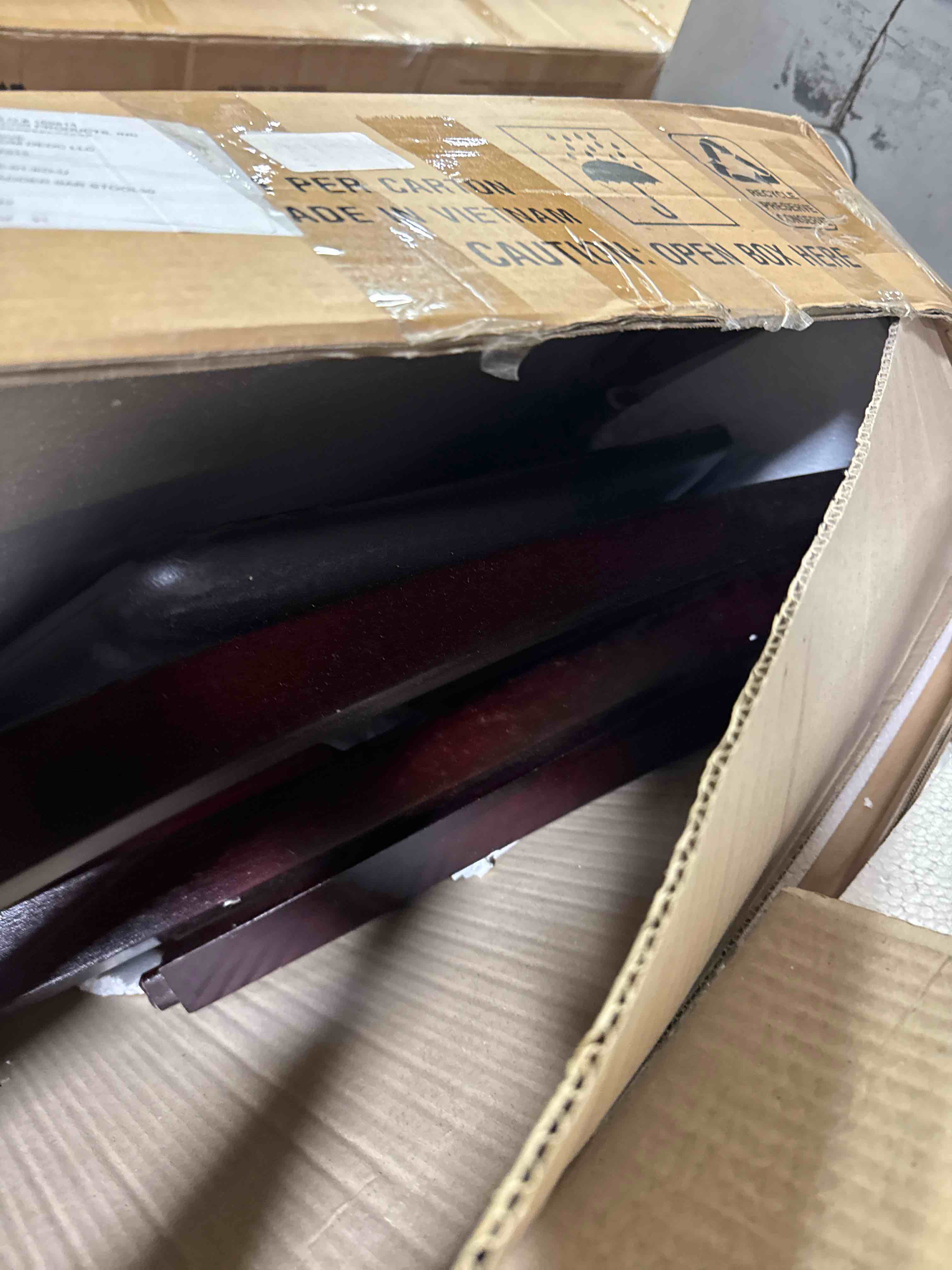 https://s3.amazonaws.com/lotting-images-prod/phillipi/PNK3528317_1757683721811.jpeg