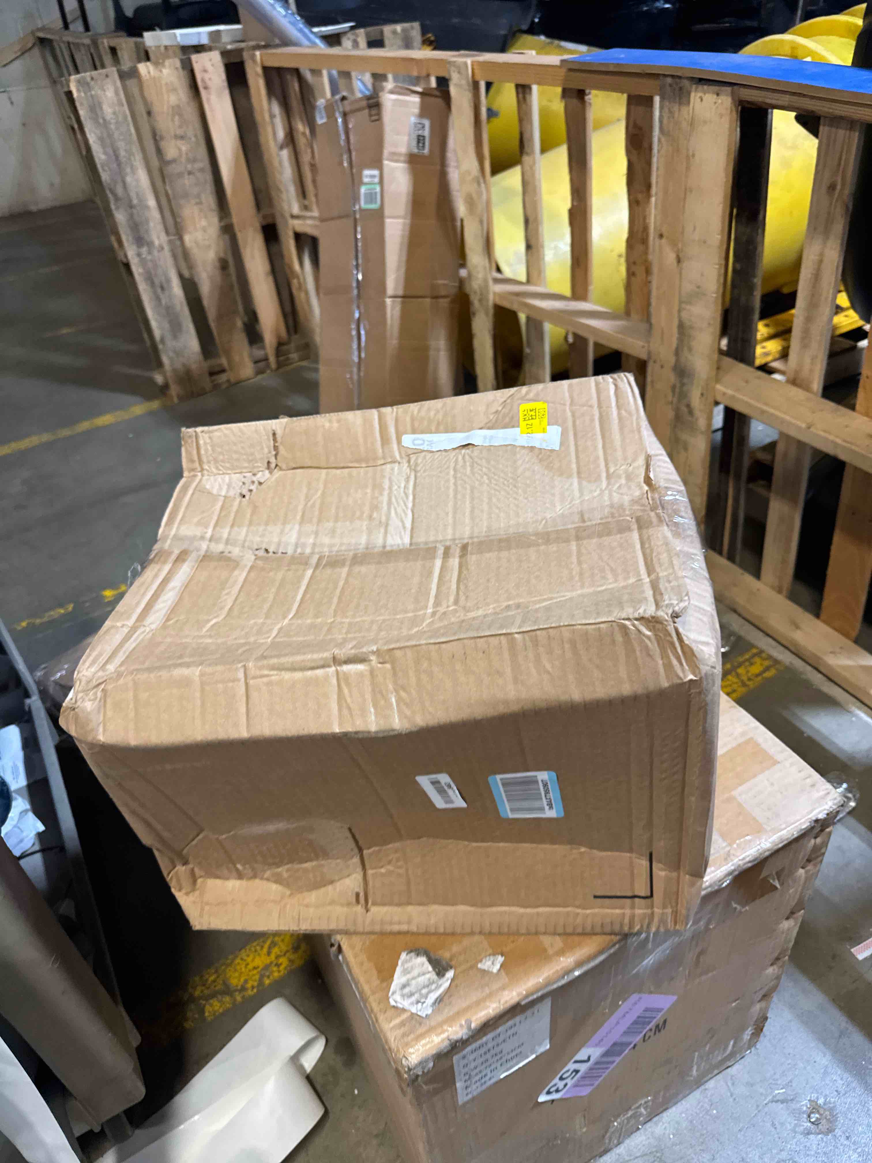 https://s3.amazonaws.com/lotting-images-prod/phillipi/PNK3528389_1758044677807.jpeg