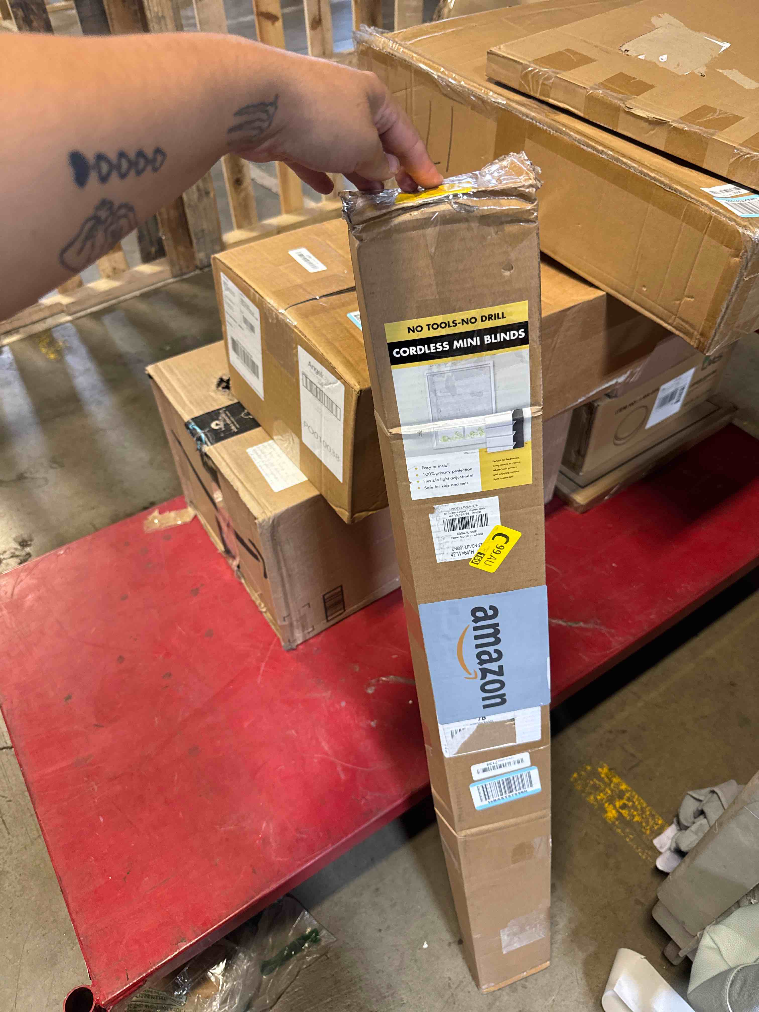 https://s3.amazonaws.com/lotting-images-prod/phillipi/PNK3528393_1758044942218.jpeg