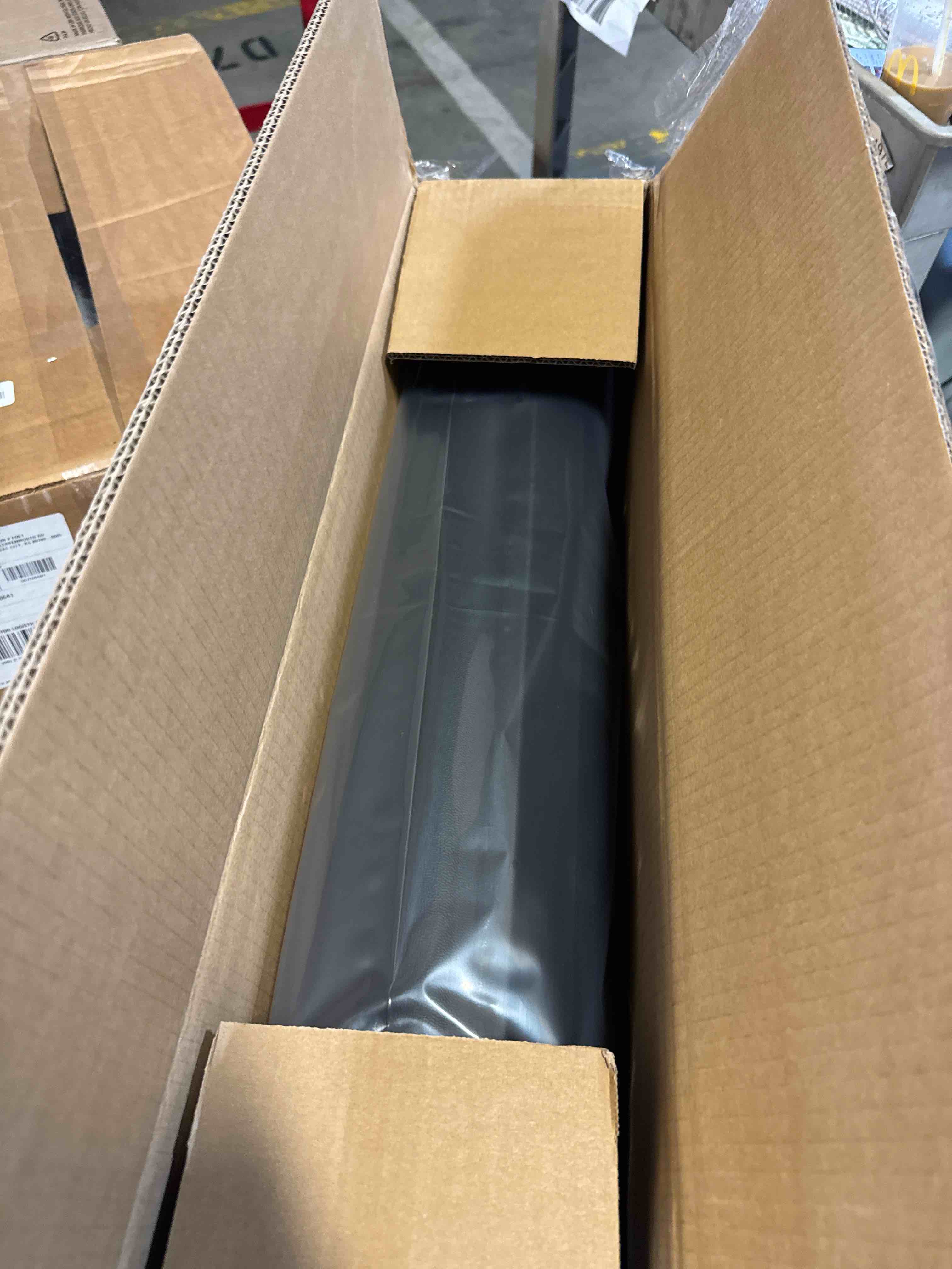 https://s3.amazonaws.com/lotting-images-prod/phillipi/PNK3528395_1758045136753.jpeg