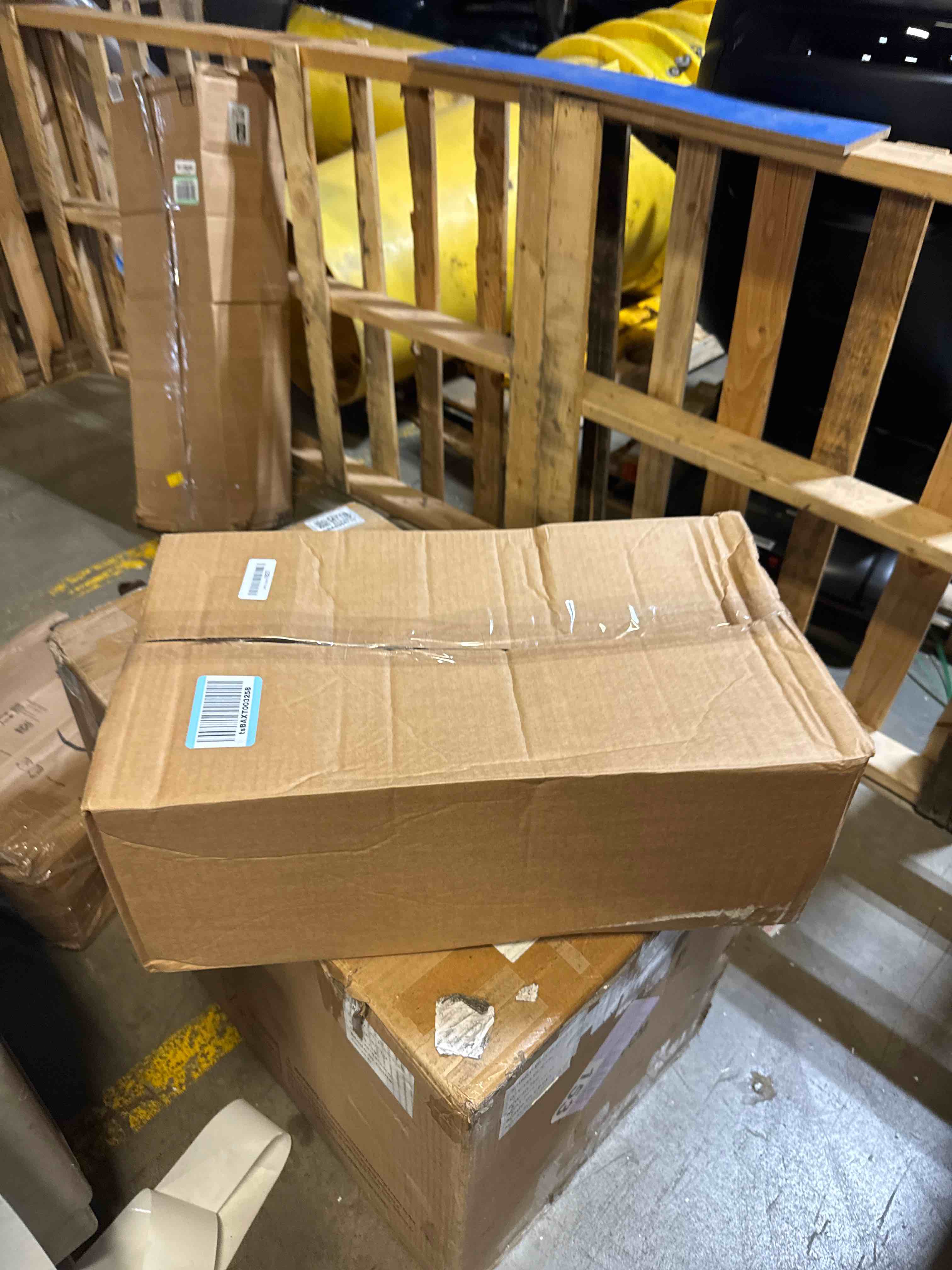 https://s3.amazonaws.com/lotting-images-prod/phillipi/PNK3528396_1758045211344.jpeg