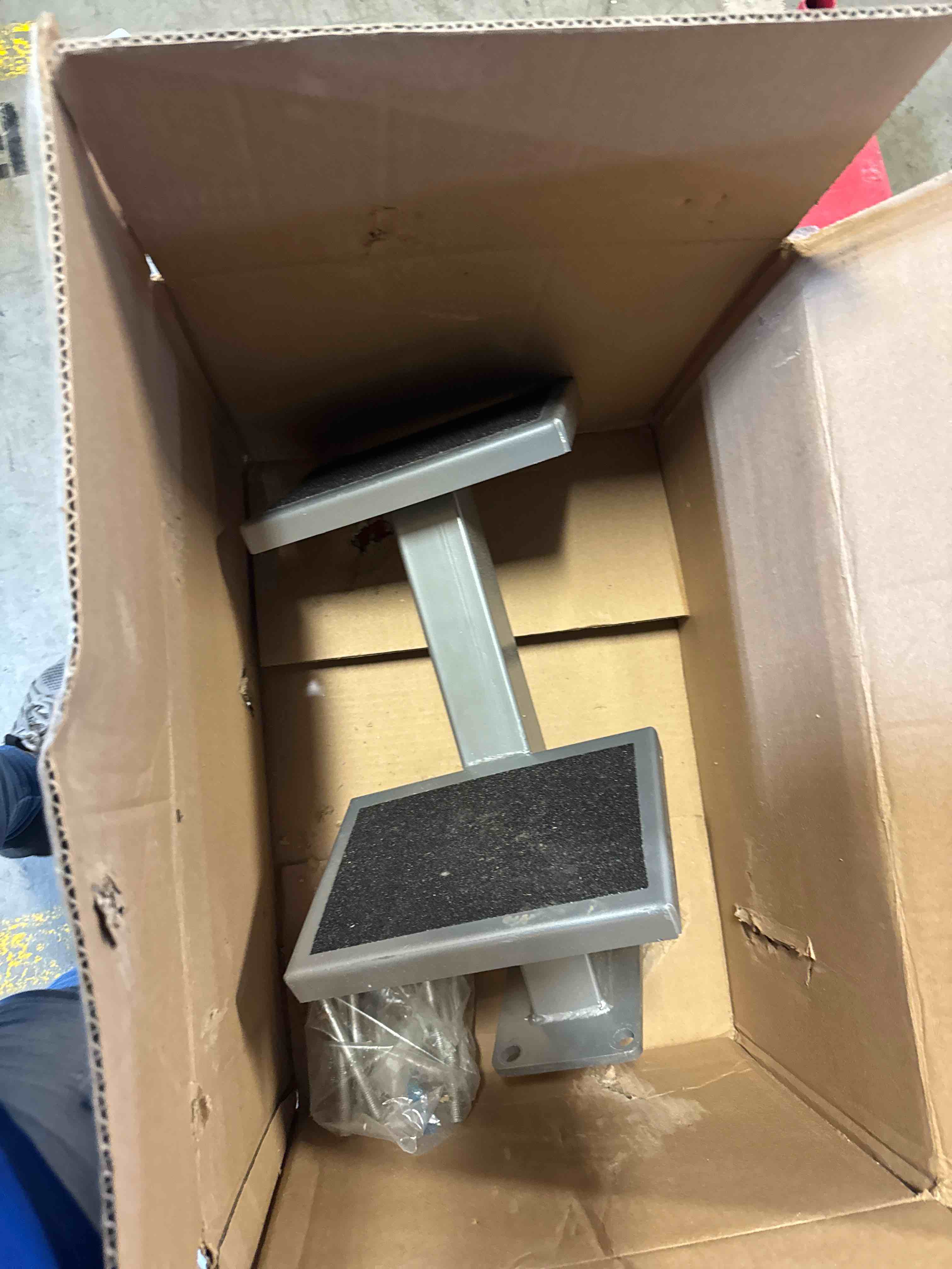 https://s3.amazonaws.com/lotting-images-prod/phillipi/PNK3528397_1758045294621.jpeg