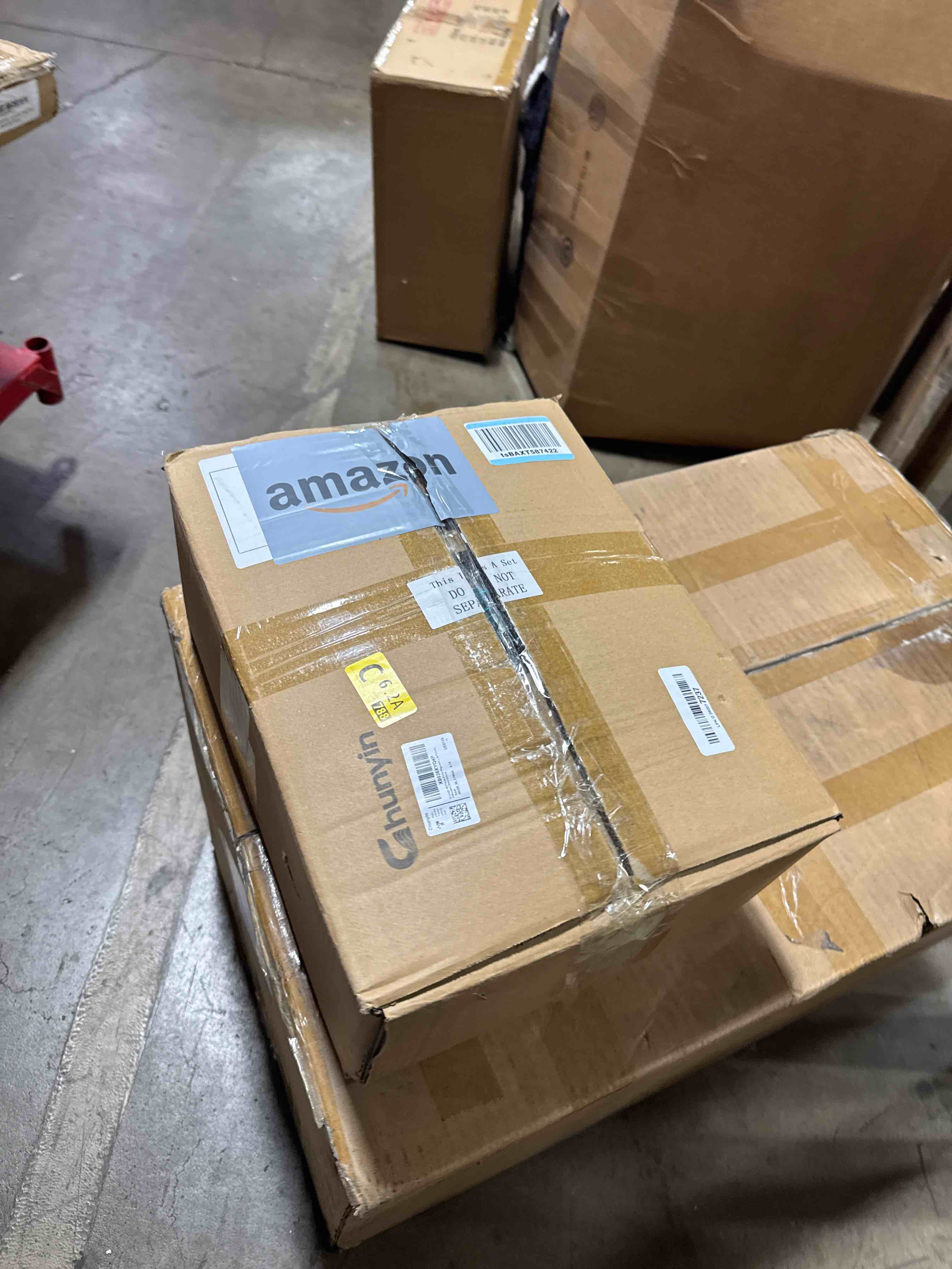 https://s3.amazonaws.com/lotting-images-prod/phillipi/PNK3528400_1758126401175.jpeg