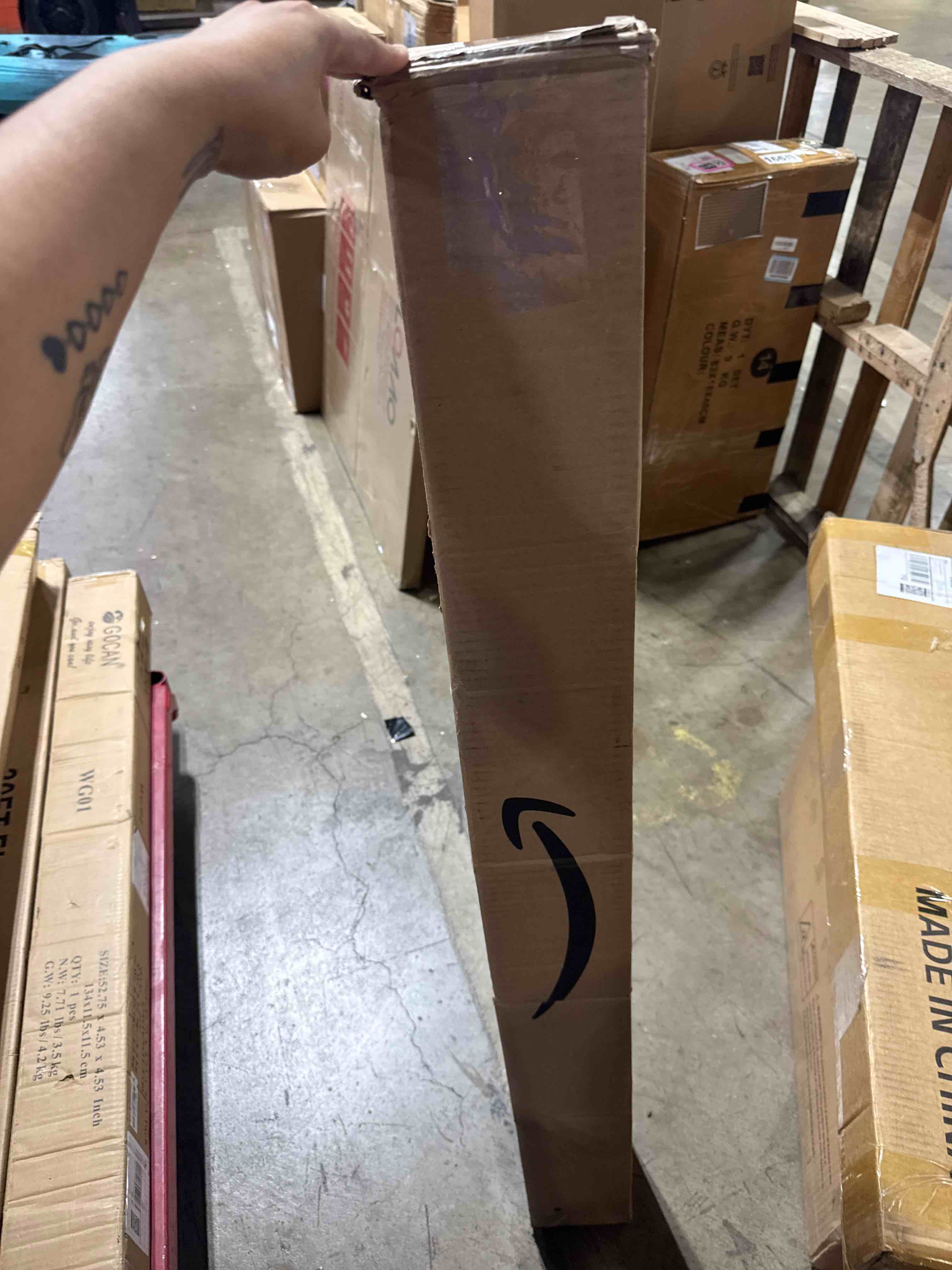 https://s3.amazonaws.com/lotting-images-prod/phillipi/PNK3528416_1758129518602.jpeg