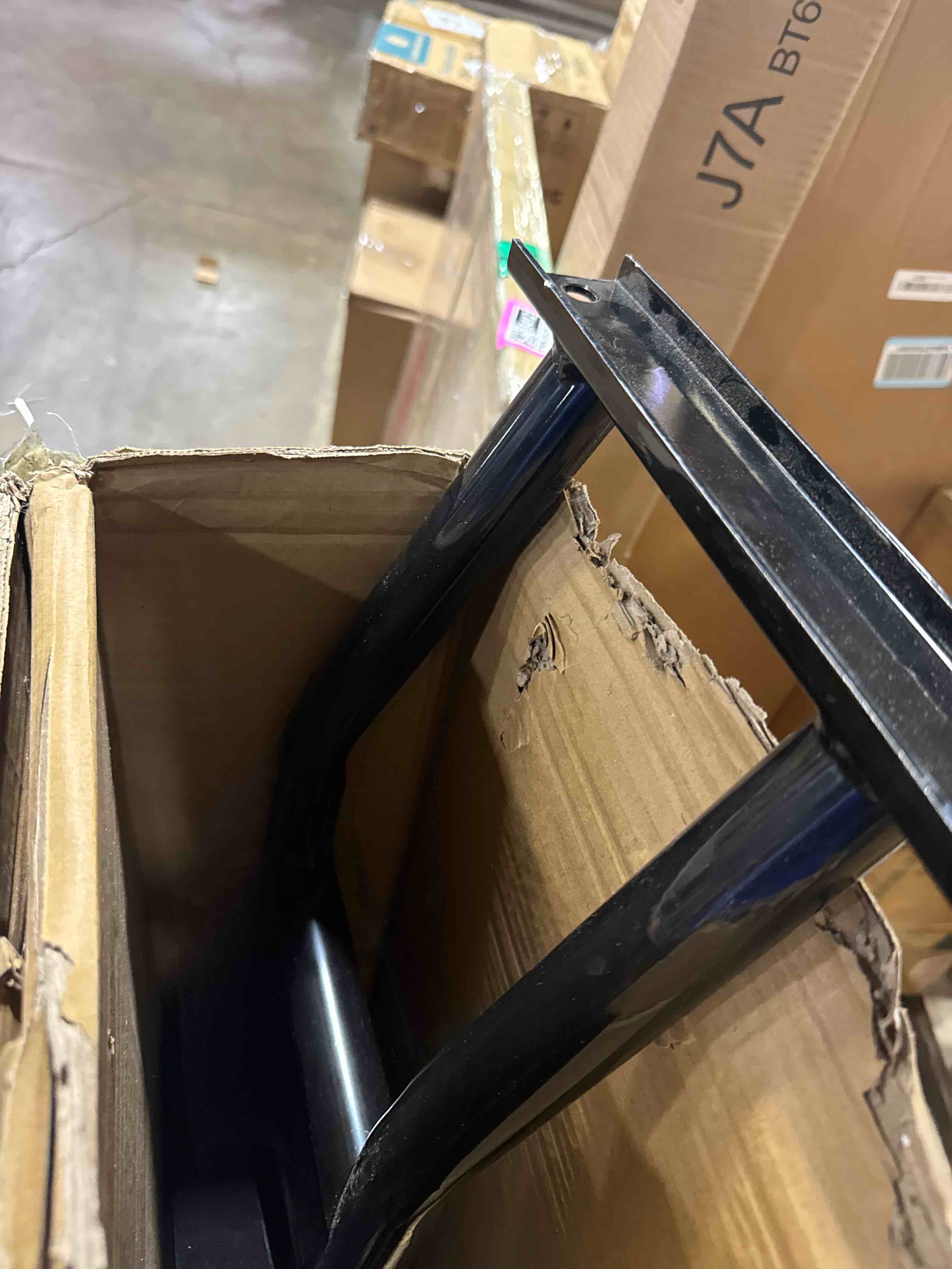 https://s3.amazonaws.com/lotting-images-prod/phillipi/PNK3528417_1758129760981.jpeg