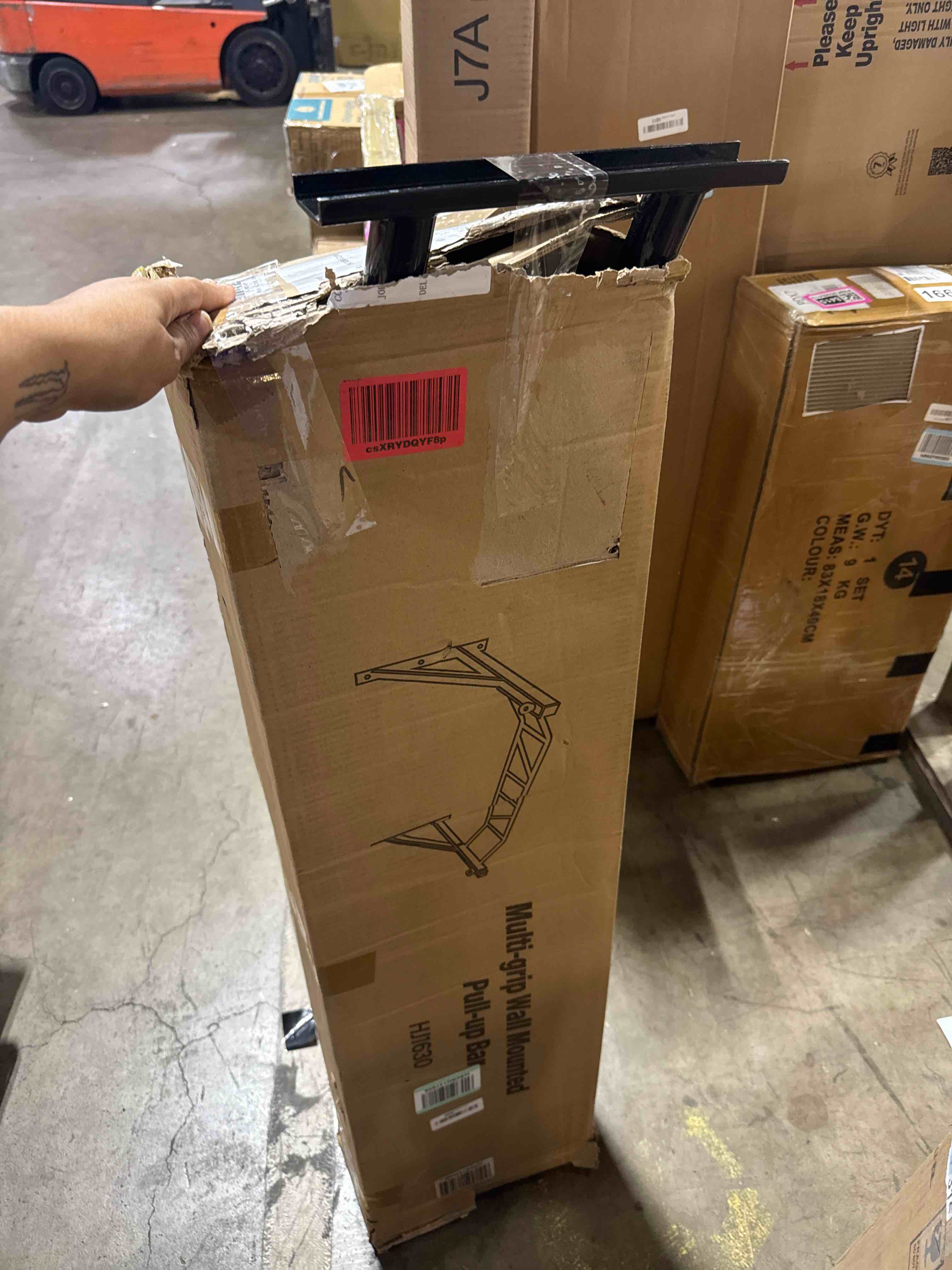 https://s3.amazonaws.com/lotting-images-prod/phillipi/PNK3528417_1758129796536.jpeg