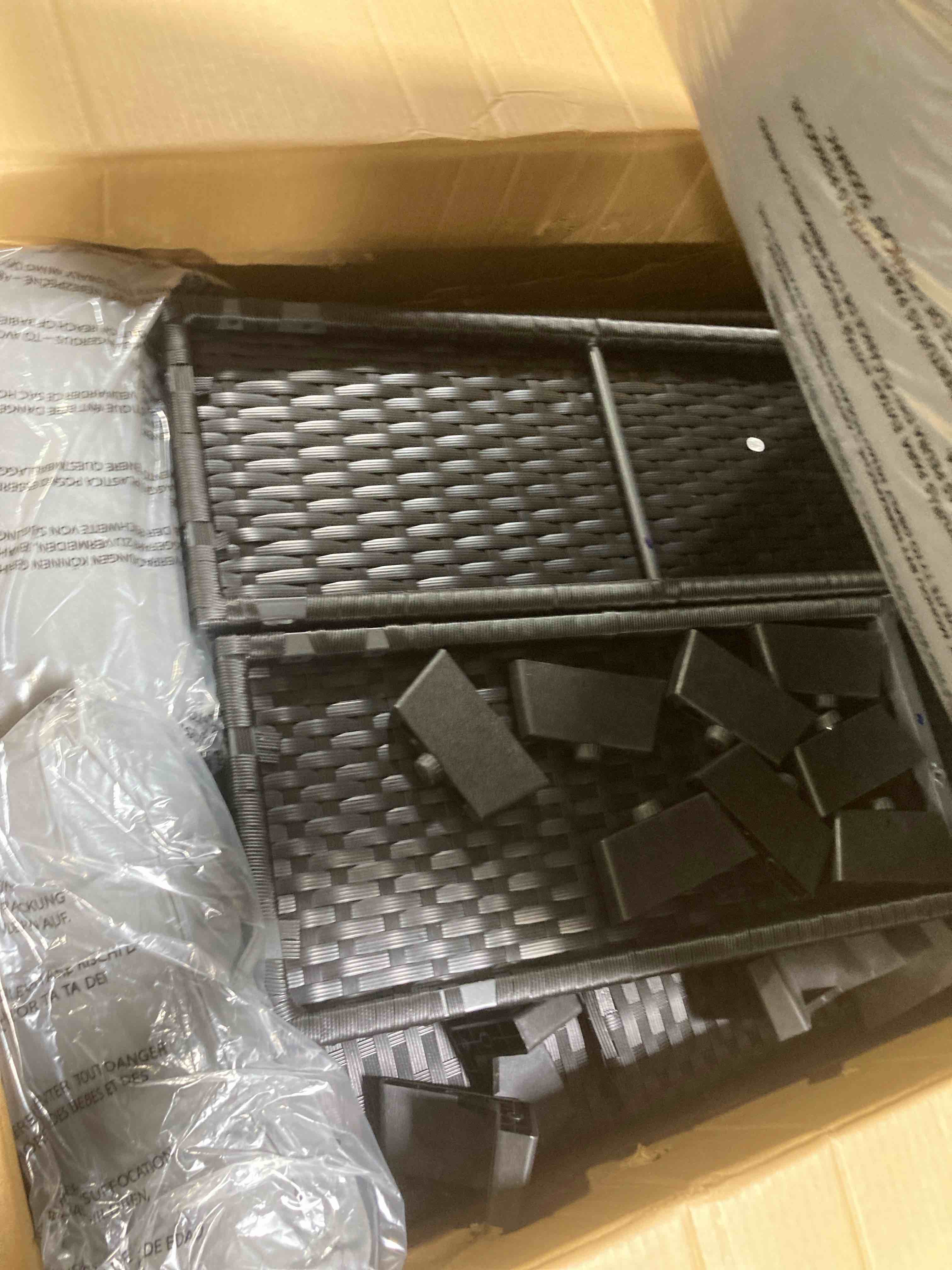 https://s3.amazonaws.com/lotting-images-prod/phillipi/PNK3528460_1758562864028.jpeg