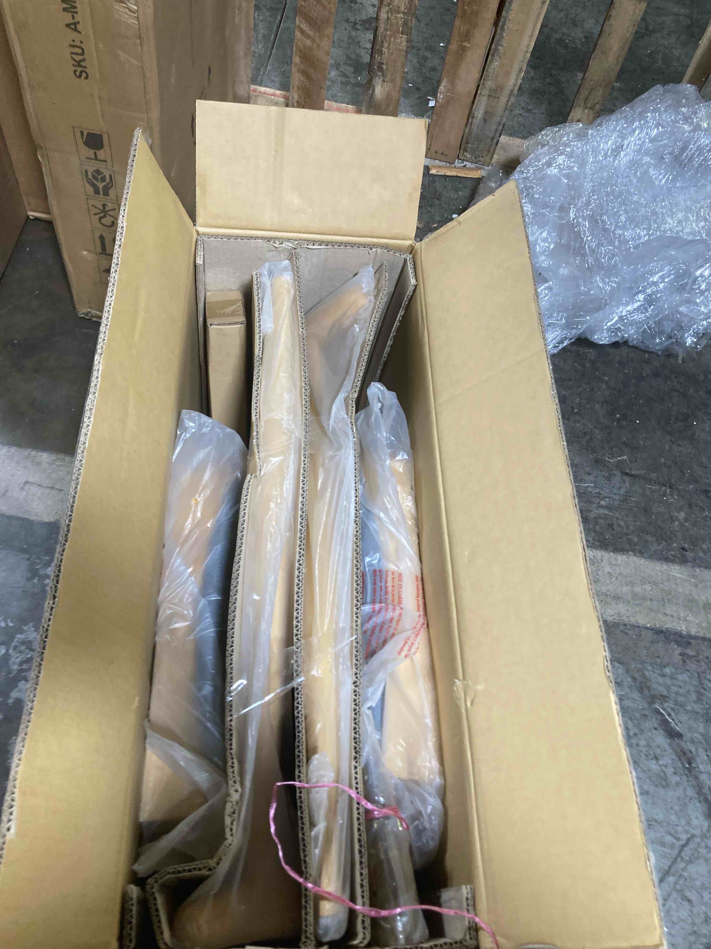 https://s3.amazonaws.com/lotting-images-prod/phillipi/PNK3528464_1758564755591.jpeg