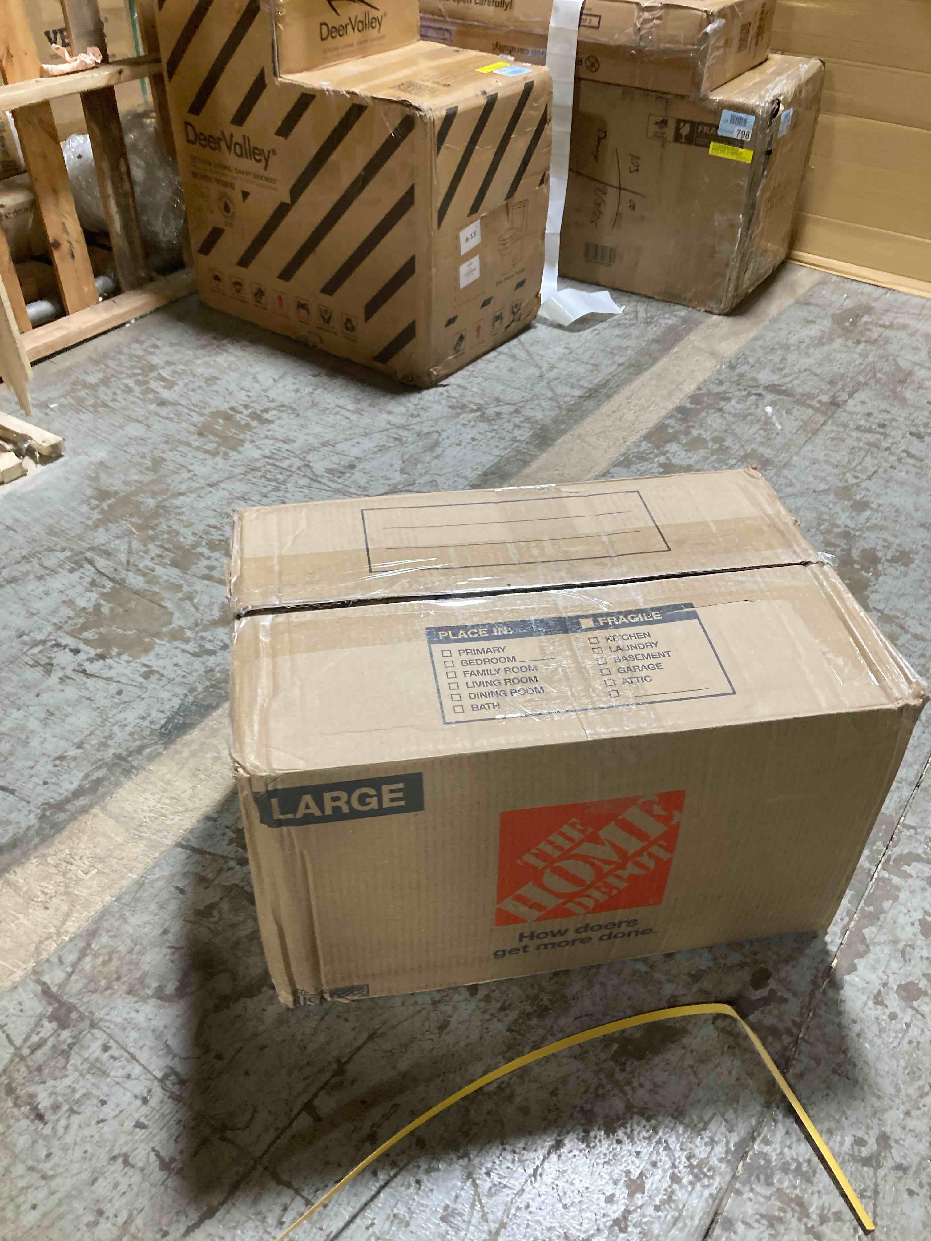 https://s3.amazonaws.com/lotting-images-prod/phillipi/PNK3528472_1758567281311.jpeg