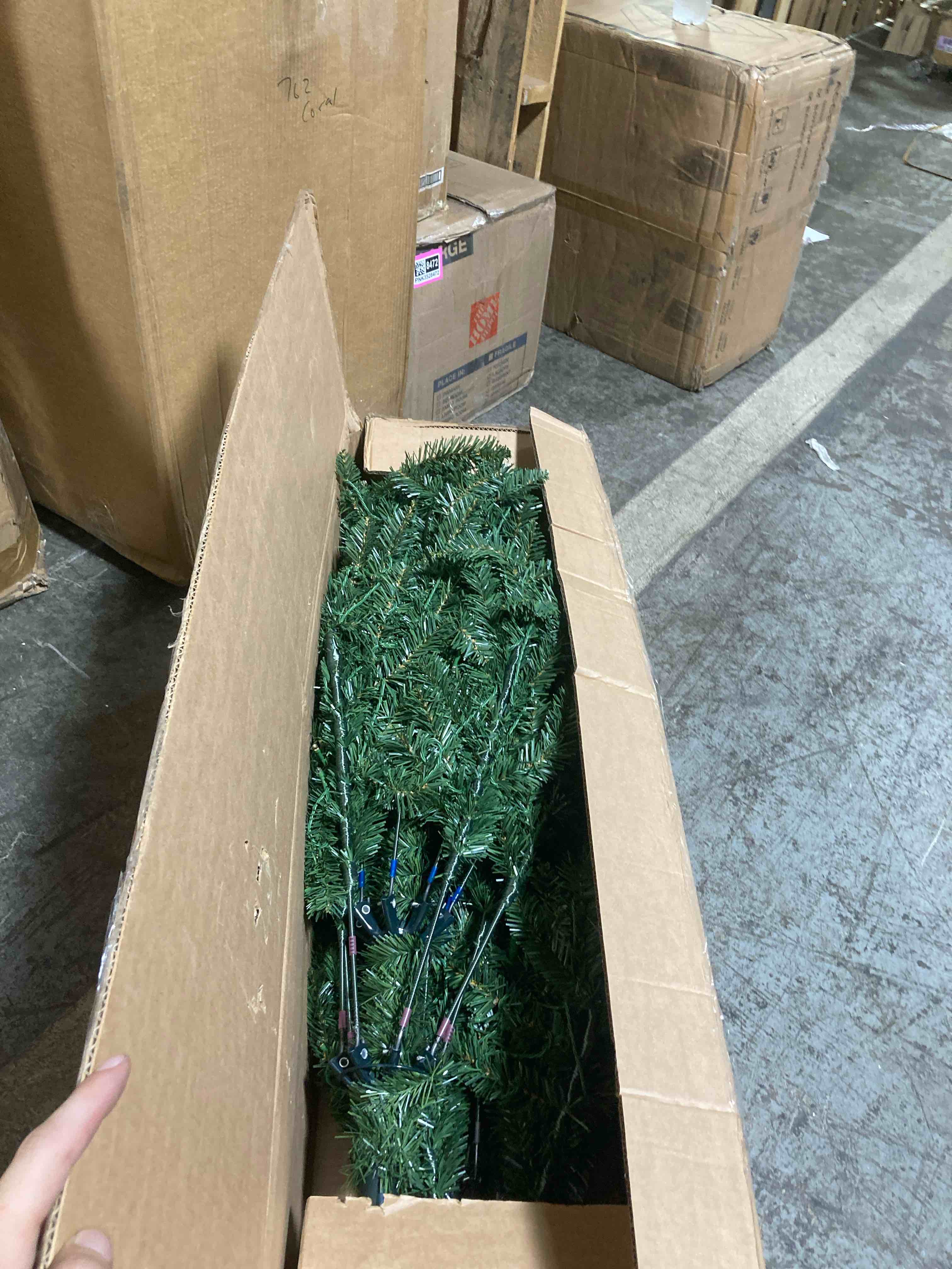 https://s3.amazonaws.com/lotting-images-prod/phillipi/PNK3528474_1758568276413.jpeg