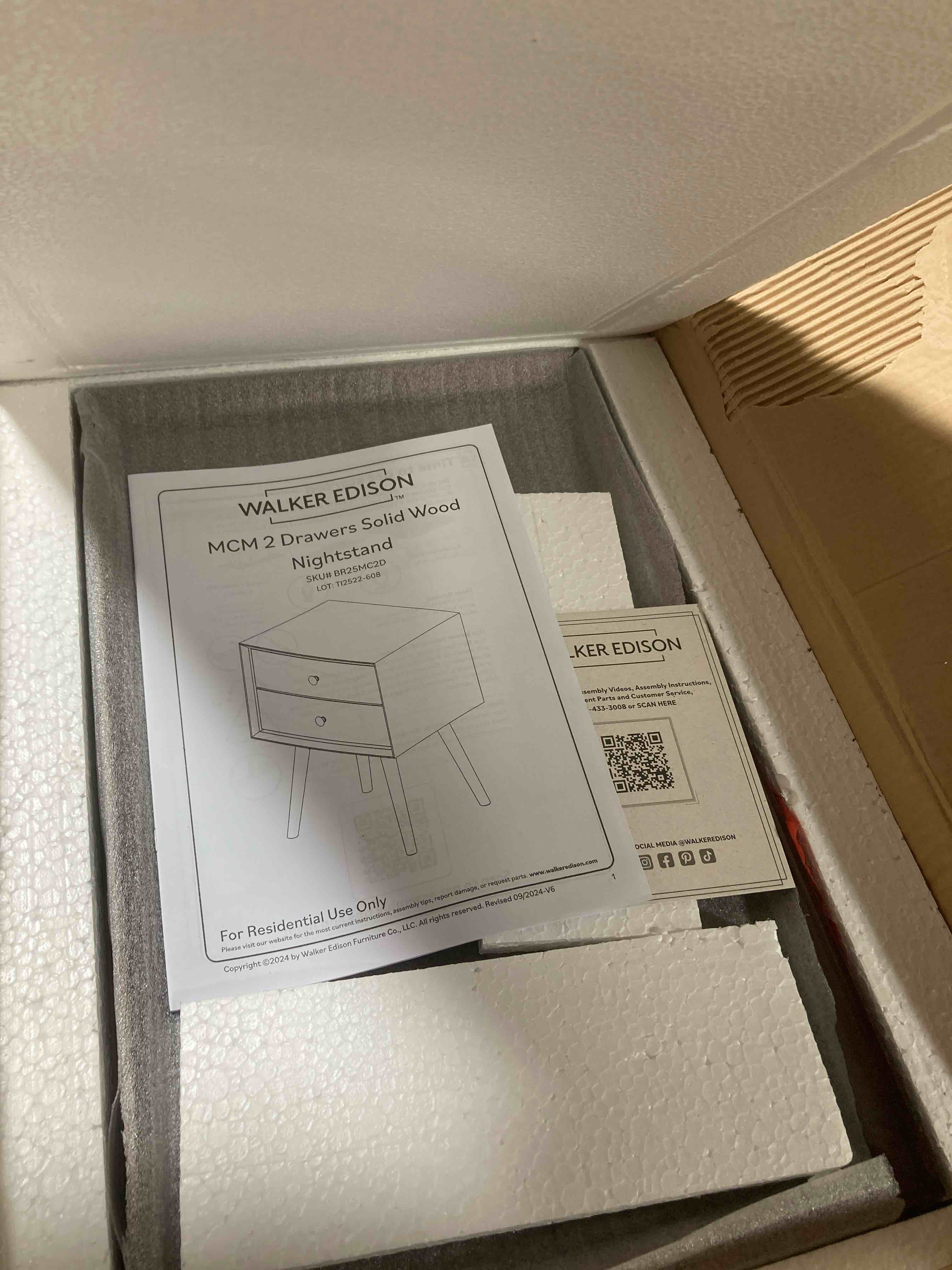 https://s3.amazonaws.com/lotting-images-prod/phillipi/PNK3528481_1758570480382.jpeg
