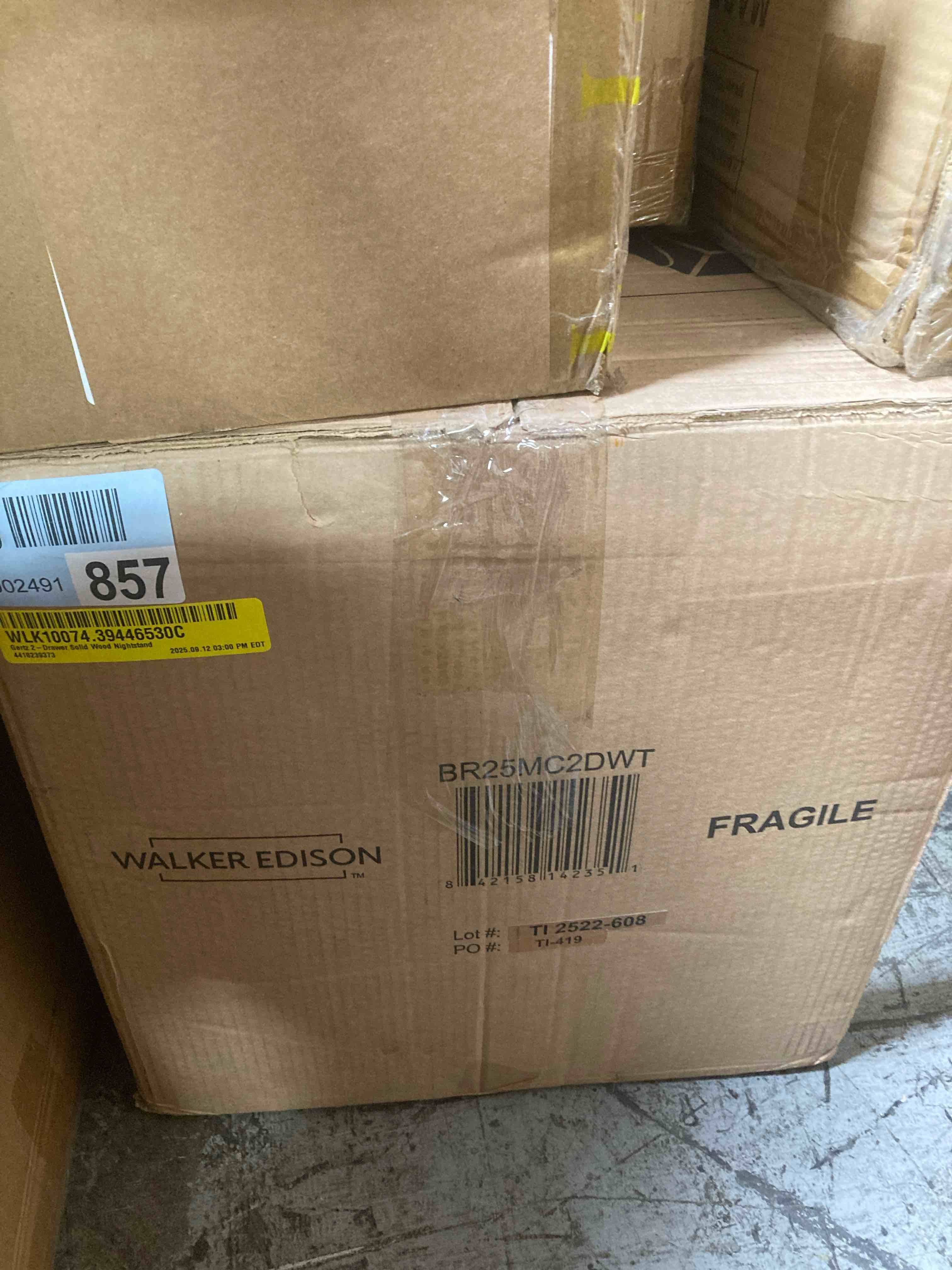 https://s3.amazonaws.com/lotting-images-prod/phillipi/PNK3528482_1758570737911.jpeg