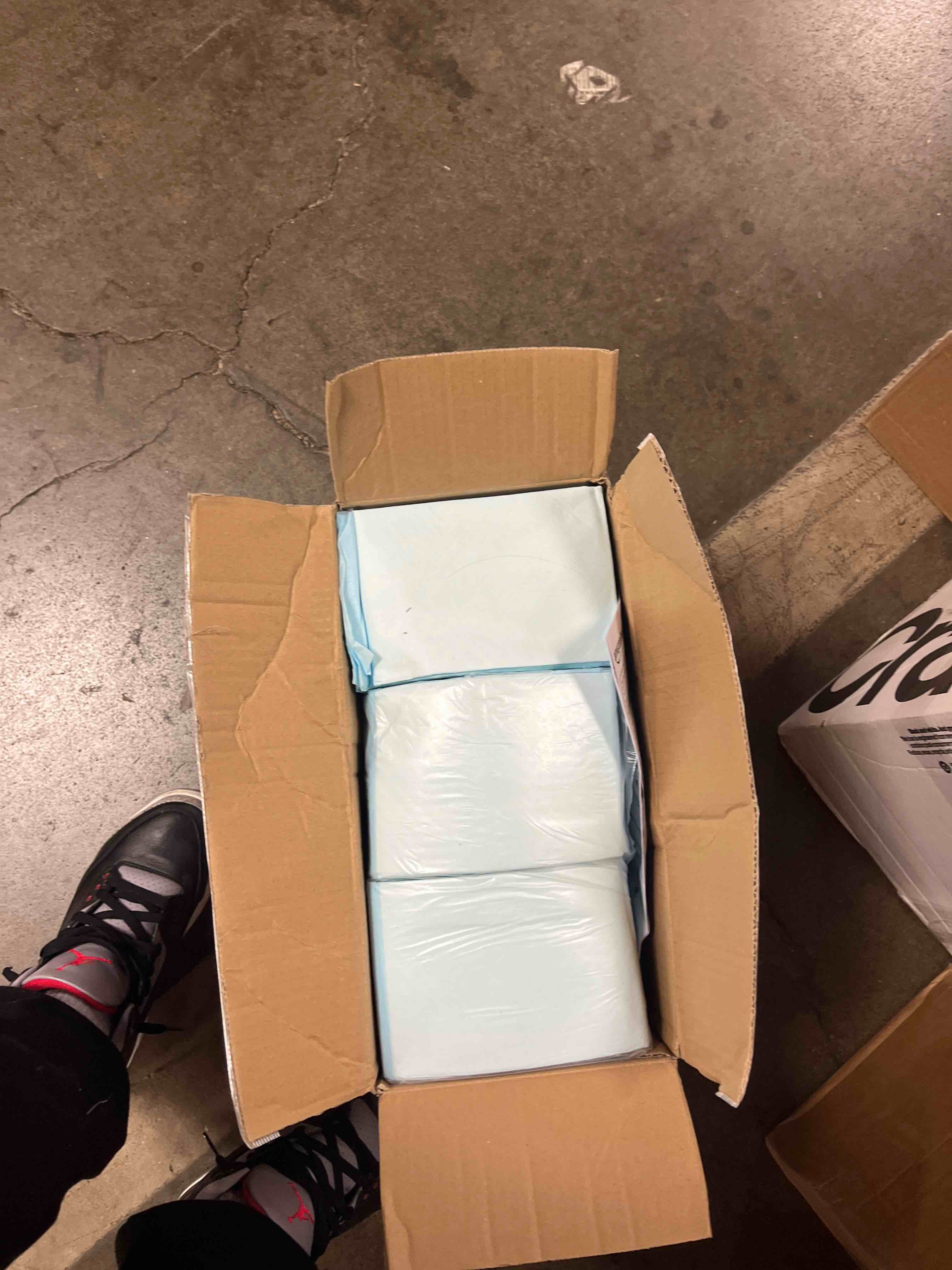 https://s3.amazonaws.com/lotting-images-prod/phillipi/PNK3528510_1758570449283.jpeg