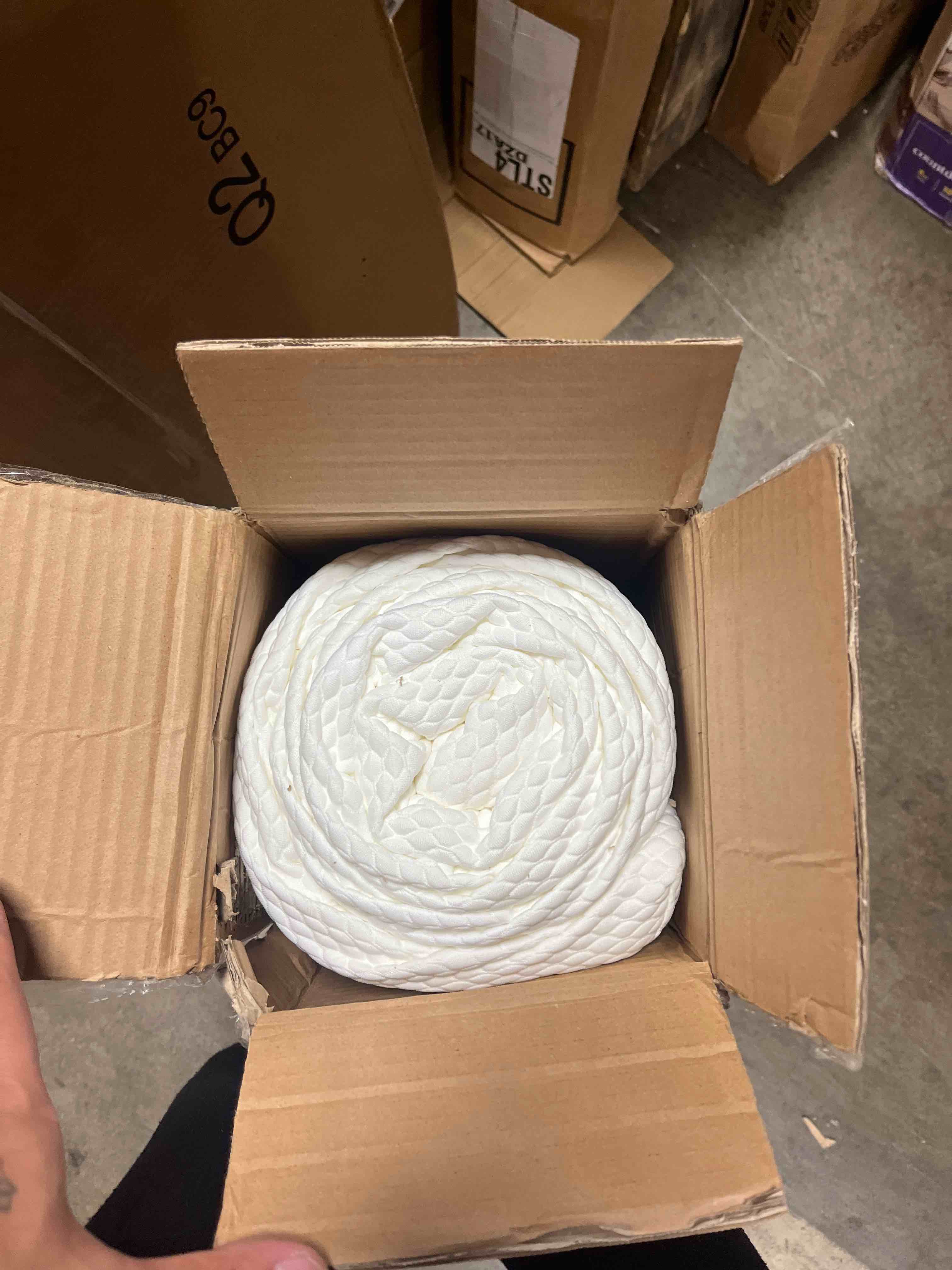 https://s3.amazonaws.com/lotting-images-prod/phillipi/PNK3528538_1758566589746.jpeg