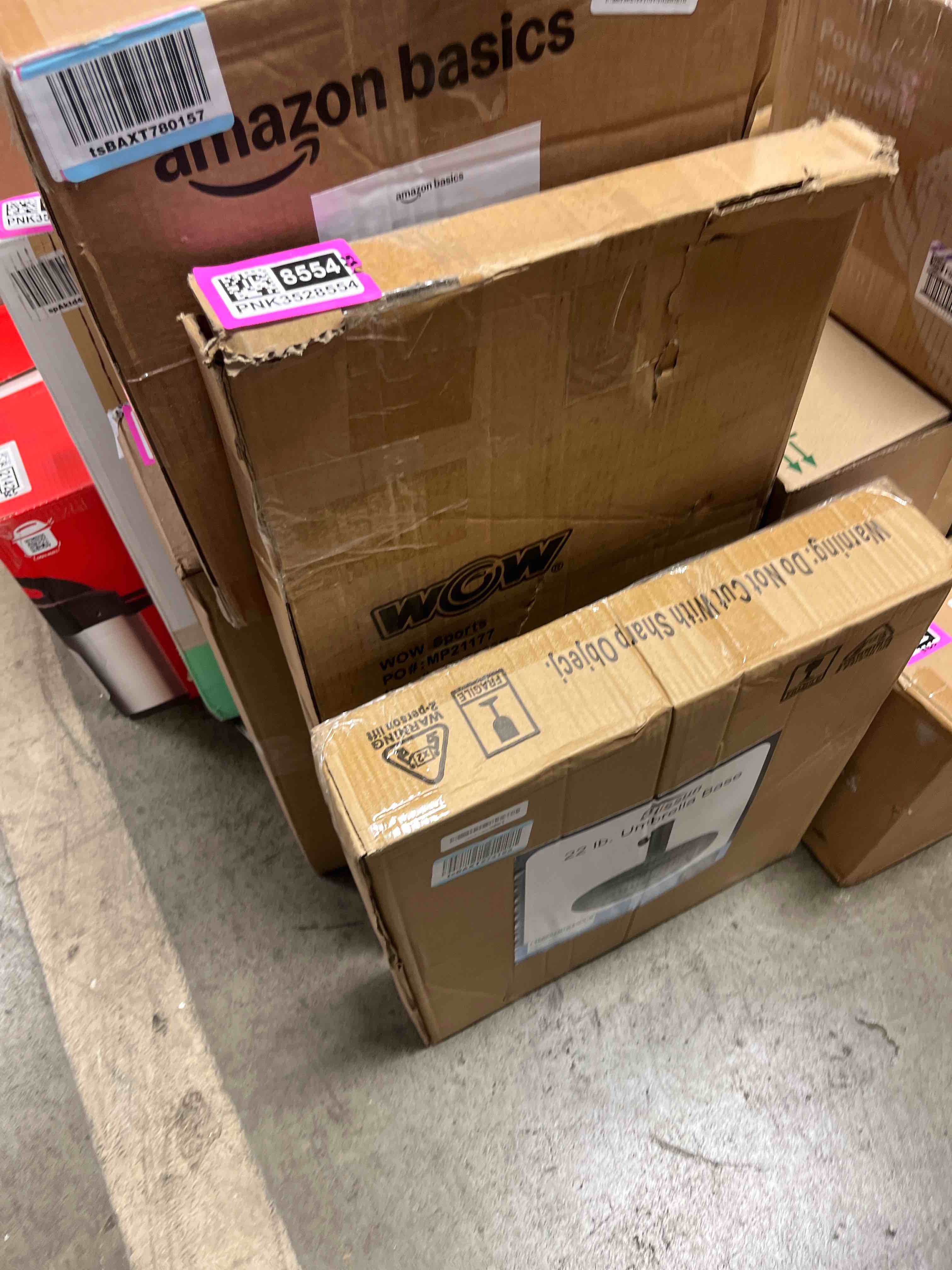 https://s3.amazonaws.com/lotting-images-prod/phillipi/PNK3528550_1758564789881.jpeg