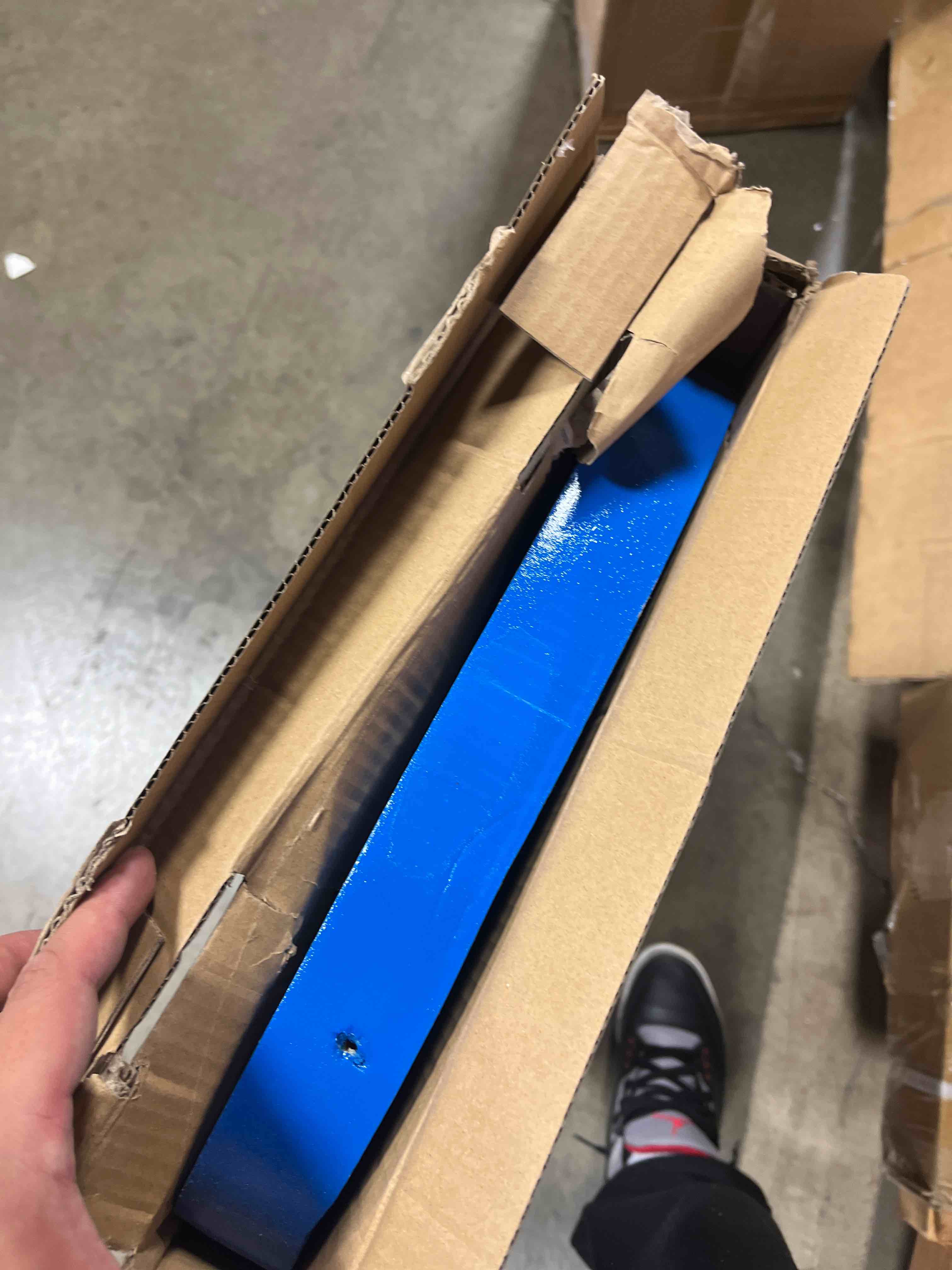 https://s3.amazonaws.com/lotting-images-prod/phillipi/PNK3528554_1758564464516.jpeg