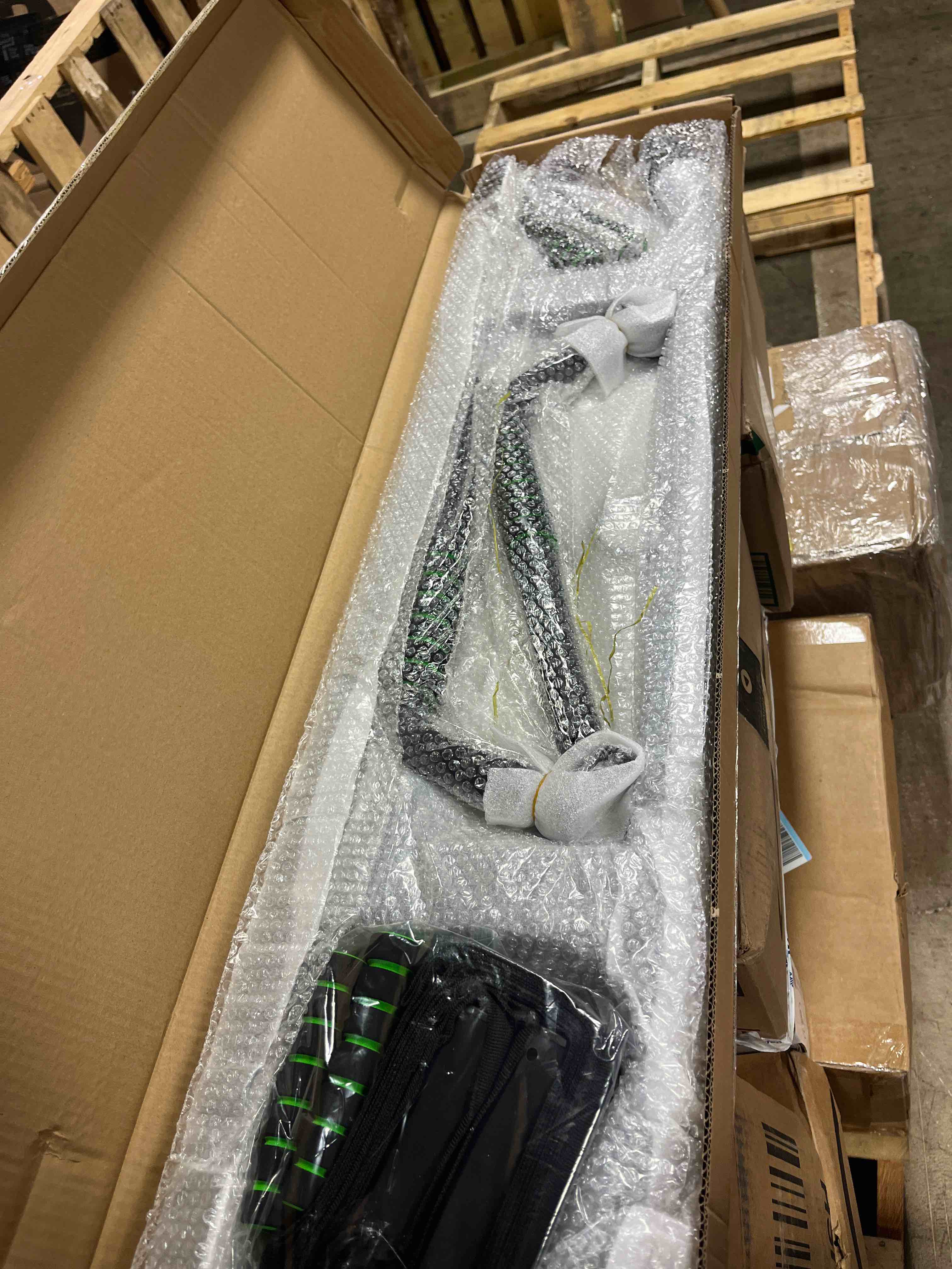 https://s3.amazonaws.com/lotting-images-prod/phillipi/PNK3528561_1758563709514.jpeg