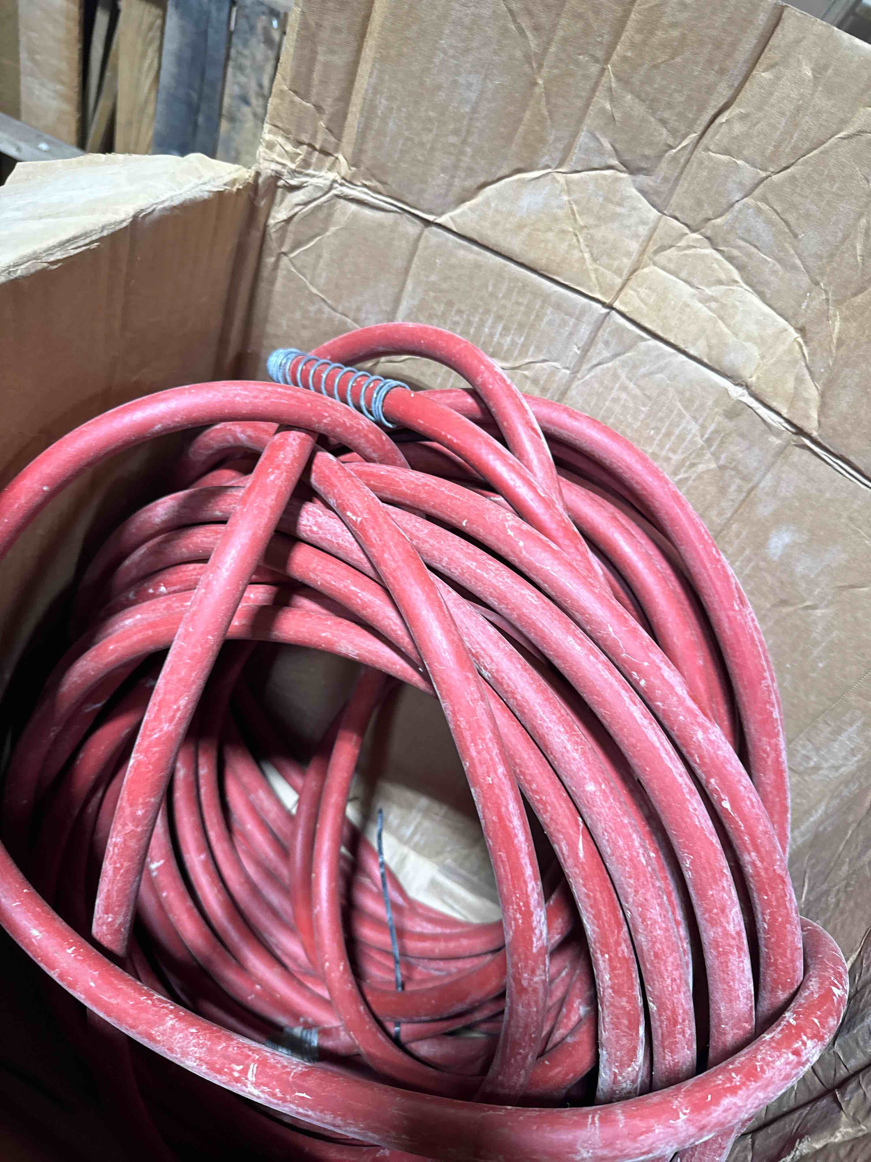 https://s3.amazonaws.com/lotting-images-prod/phillipi/PNK3528565_1758566203192.jpeg