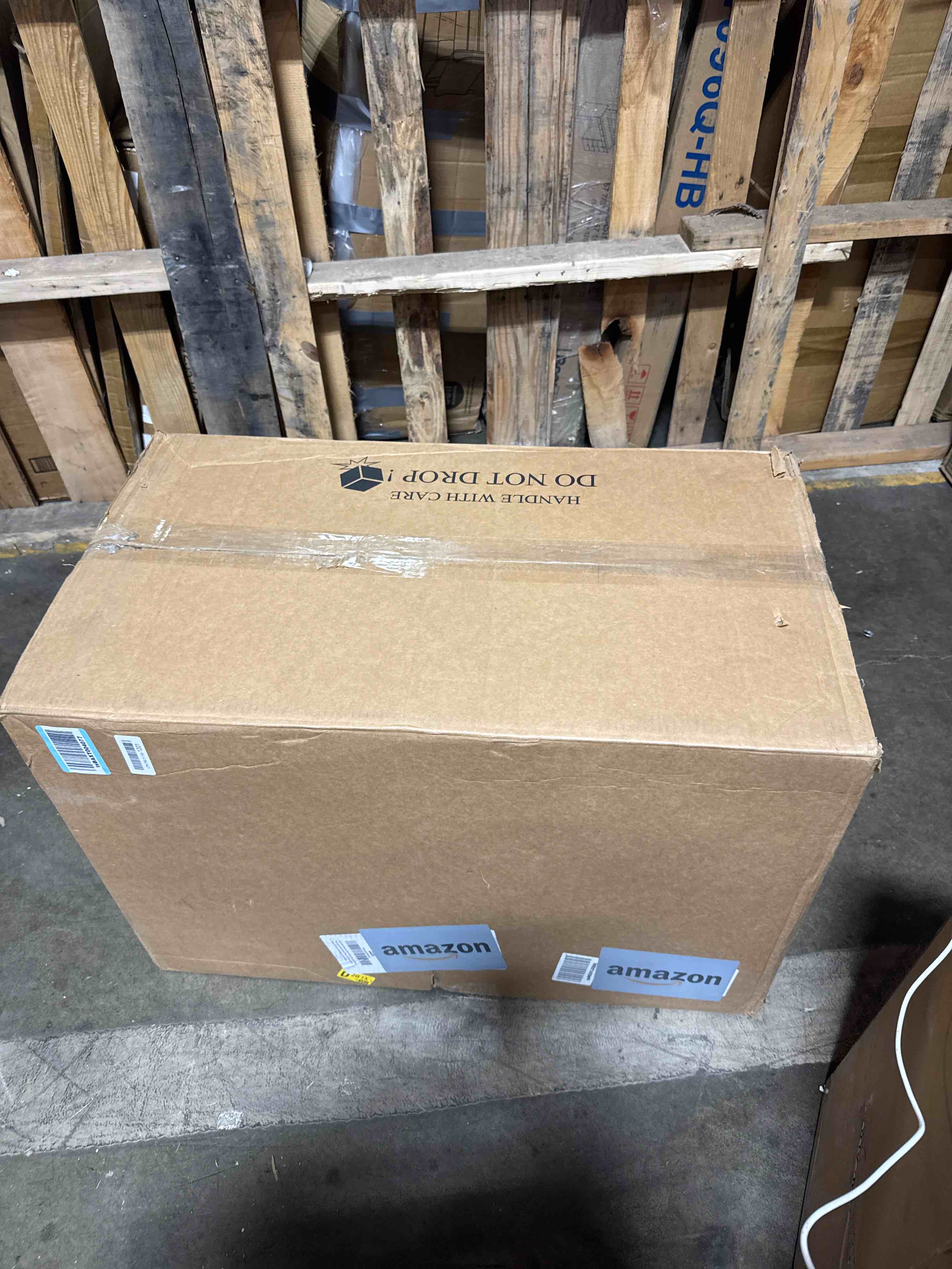 https://s3.amazonaws.com/lotting-images-prod/phillipi/PNK3528569_1758566903083.jpeg