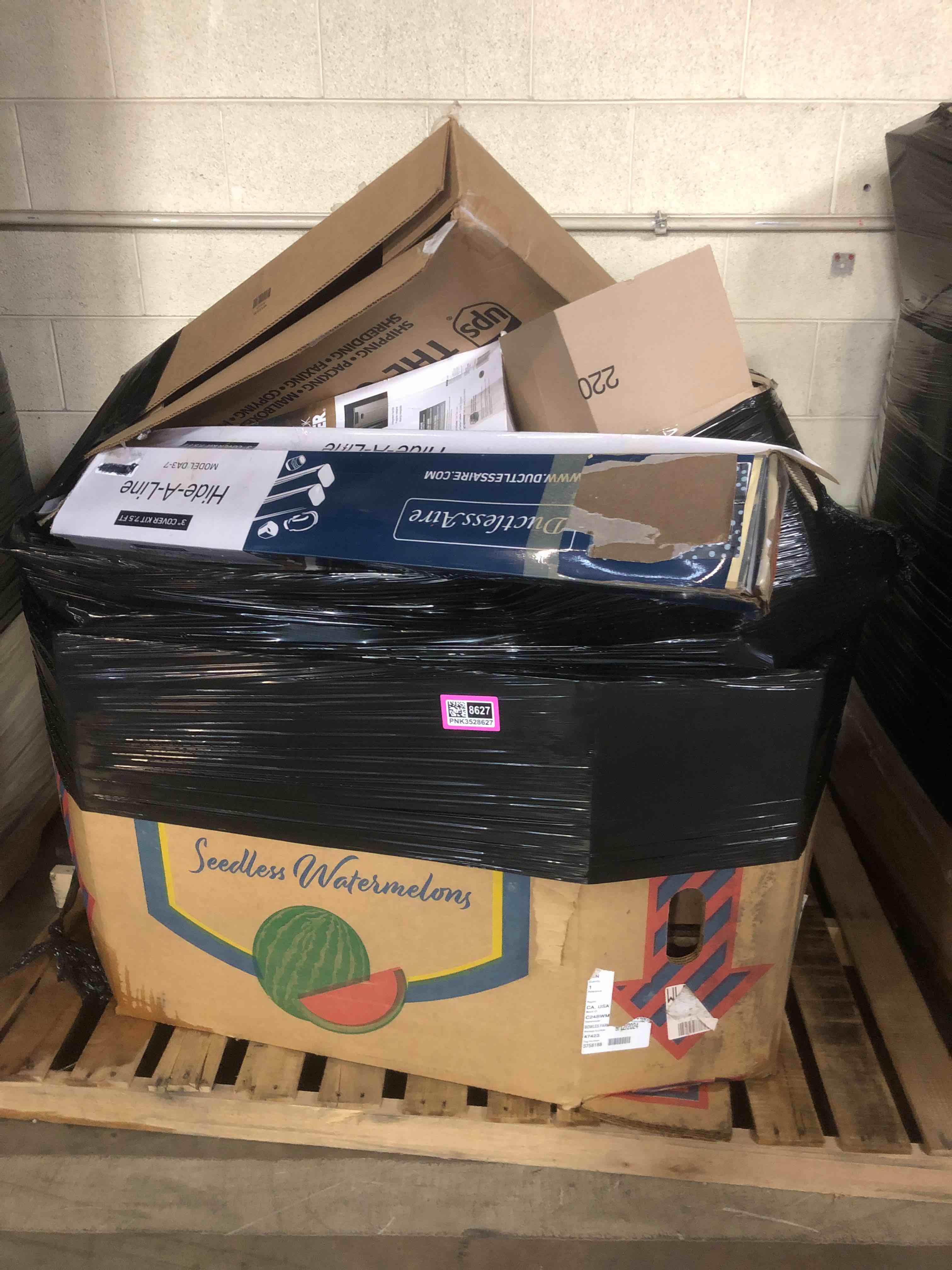 https://s3.amazonaws.com/lotting-images-prod/phillipi/PNK3528627_1758650258643.jpeg