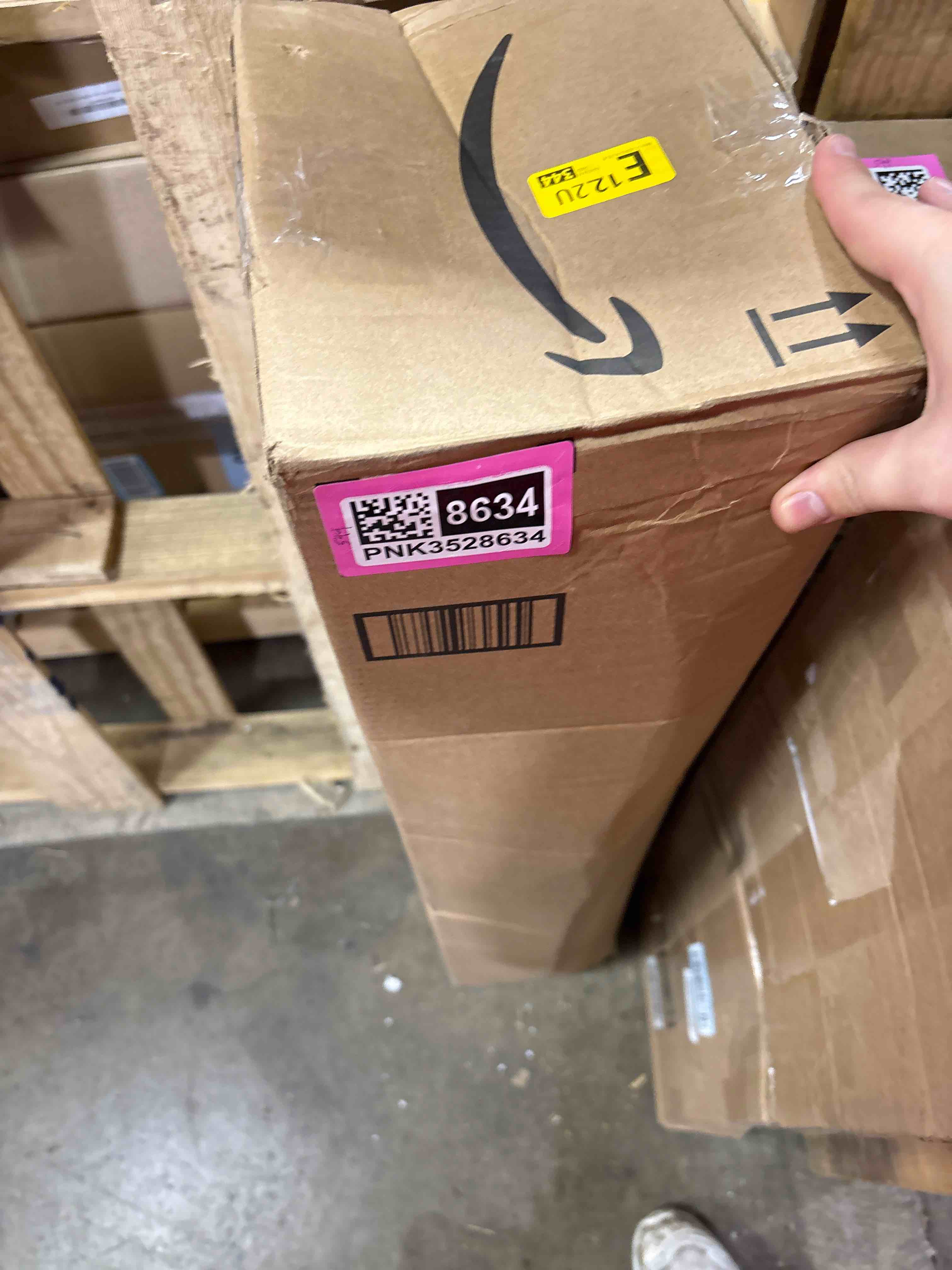 https://s3.amazonaws.com/lotting-images-prod/phillipi/PNK3528634_1758653262640.jpeg