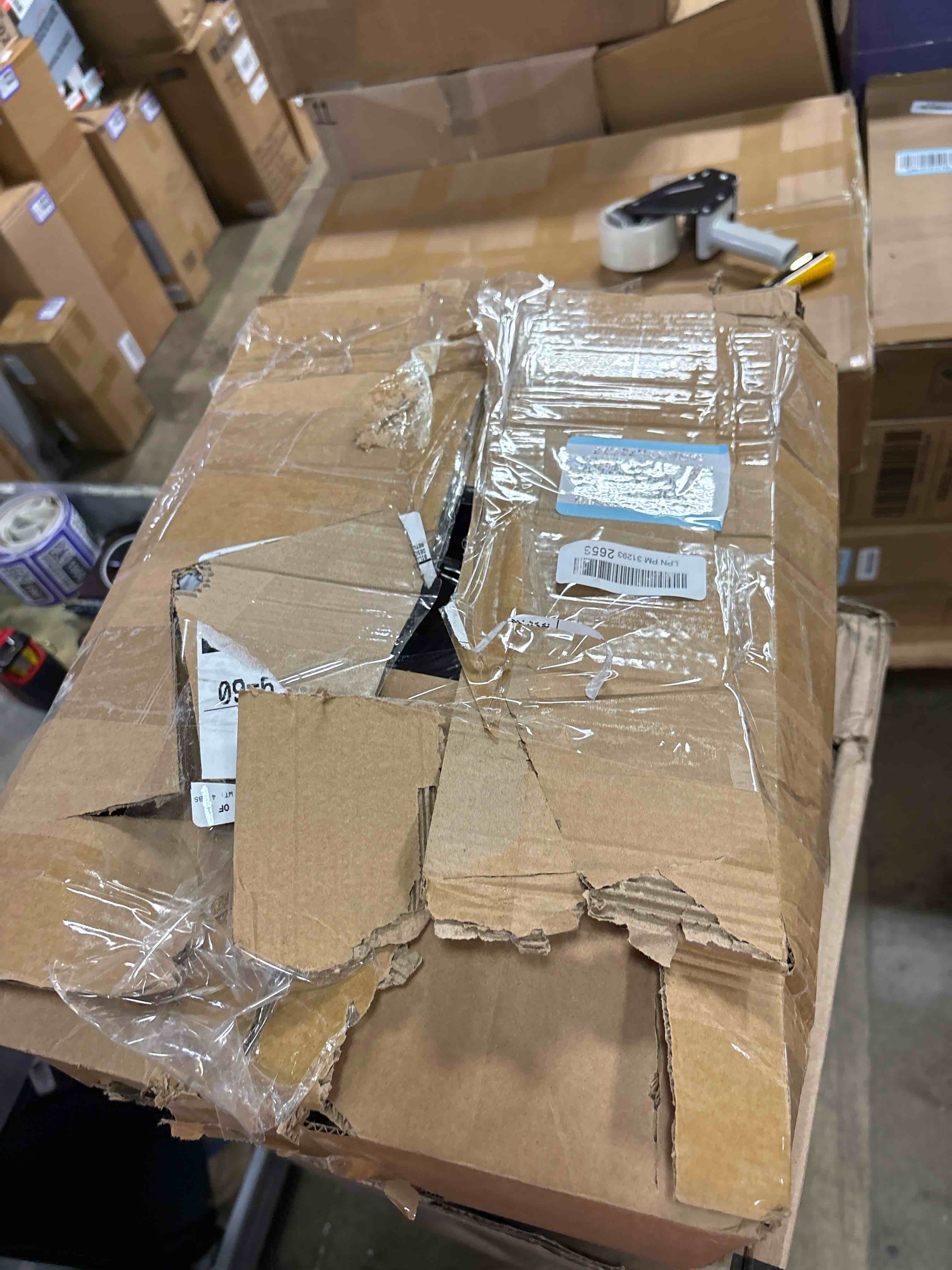 https://s3.amazonaws.com/lotting-images-prod/phillipi/PNK3528647_1758655545546.jpeg