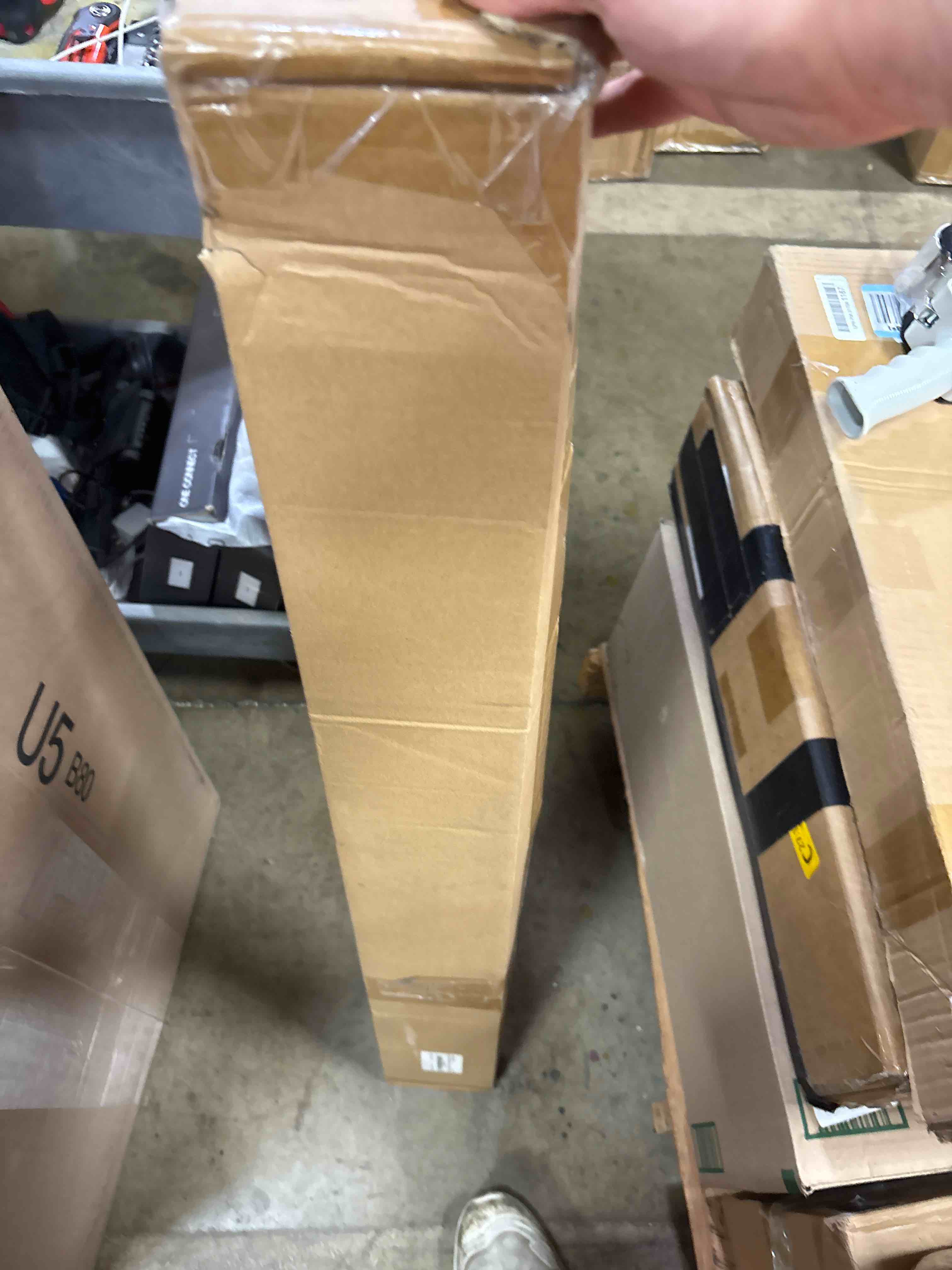 https://s3.amazonaws.com/lotting-images-prod/phillipi/PNK3528653_1758656546172.jpeg