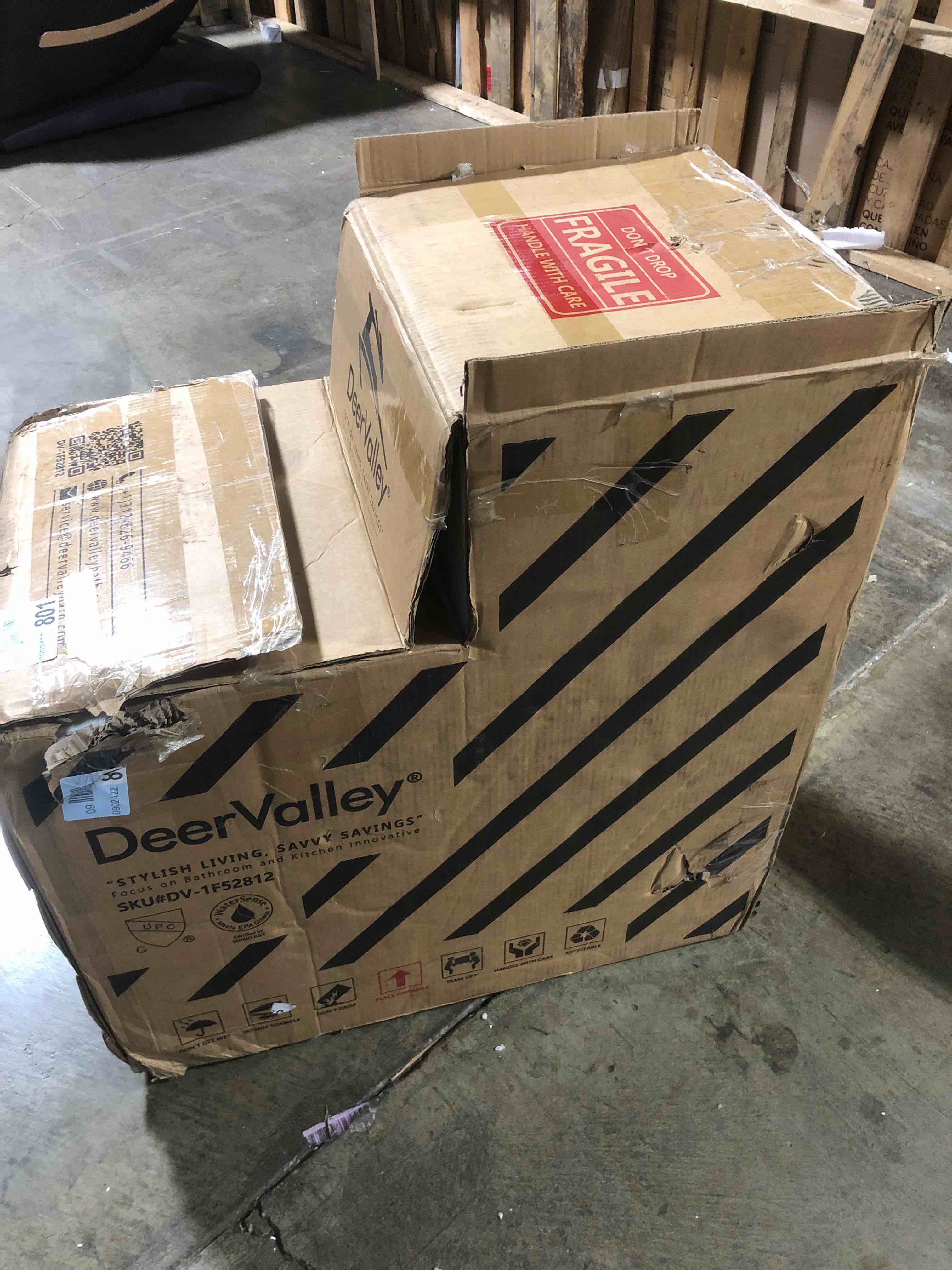 https://s3.amazonaws.com/lotting-images-prod/phillipi/PNK3528708_1758657367722.jpeg