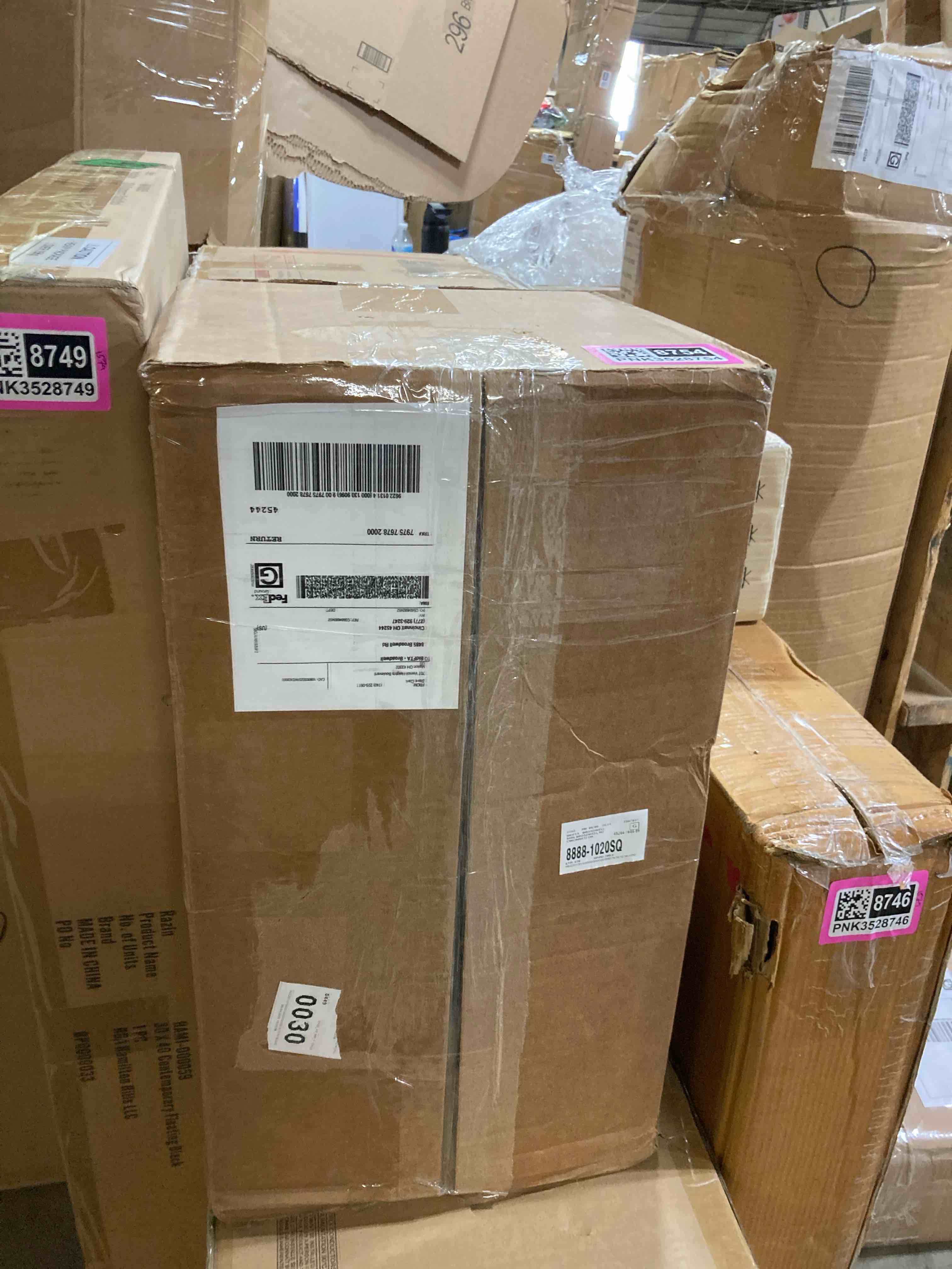 https://s3.amazonaws.com/lotting-images-prod/phillipi/PNK3528754_1759162771876.jpeg