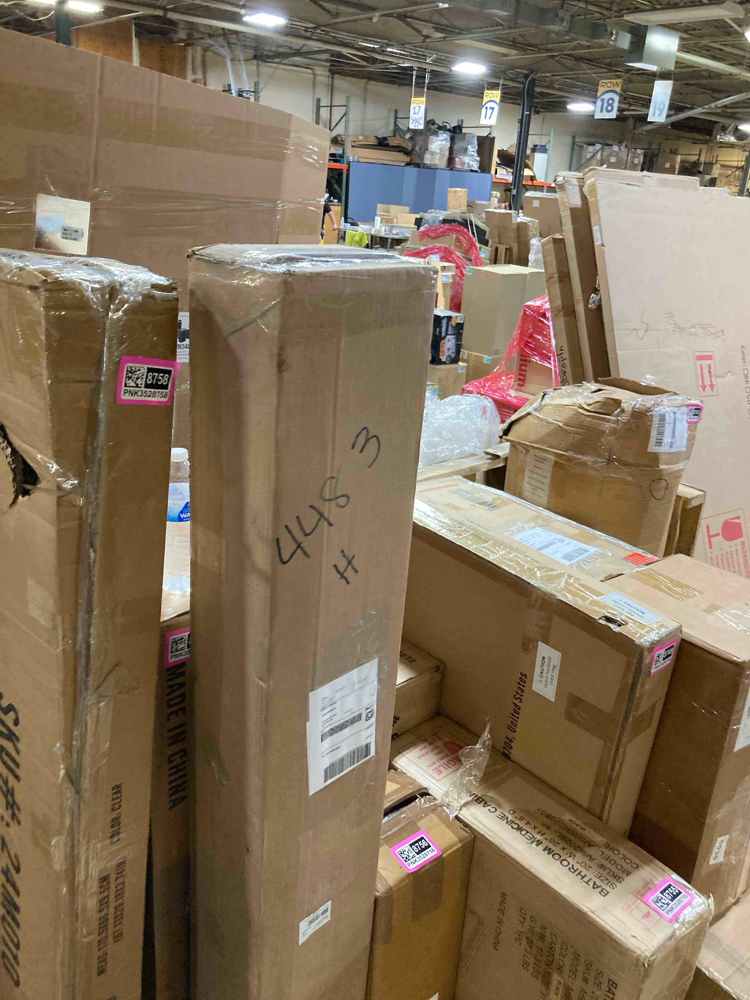 https://s3.amazonaws.com/lotting-images-prod/phillipi/PNK3528759_1759164491487.jpeg
