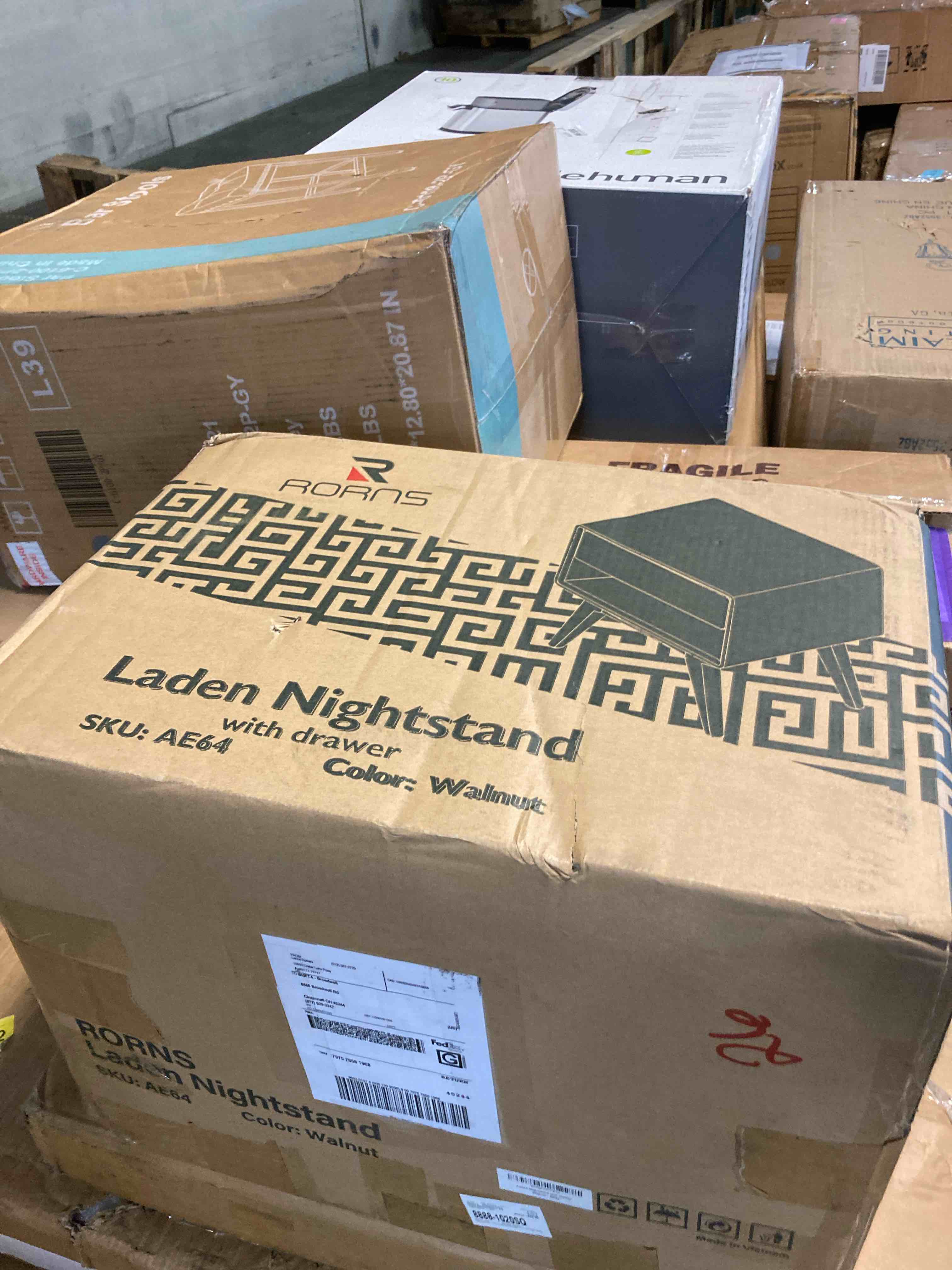 https://s3.amazonaws.com/lotting-images-prod/phillipi/PNK3528772_1759171836683.jpeg