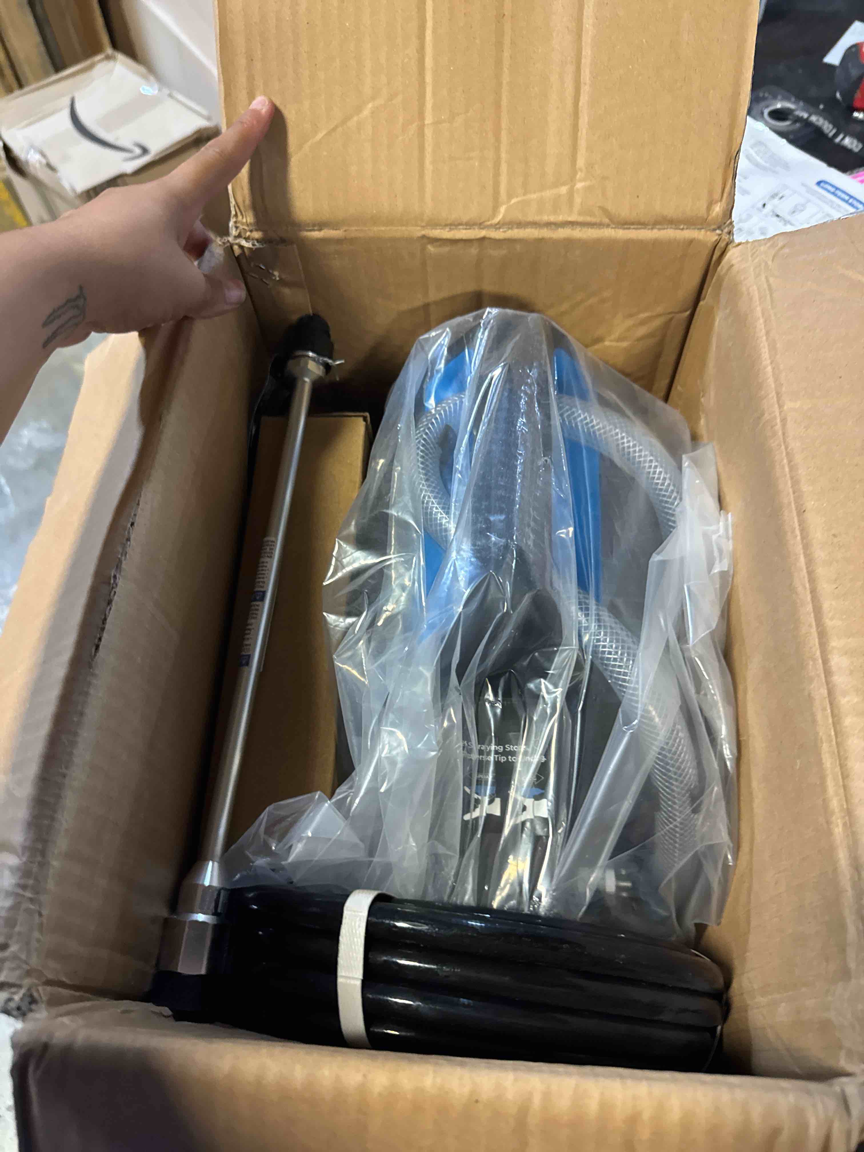 https://s3.amazonaws.com/lotting-images-prod/phillipi/PNK3528825_1759166919617.jpeg