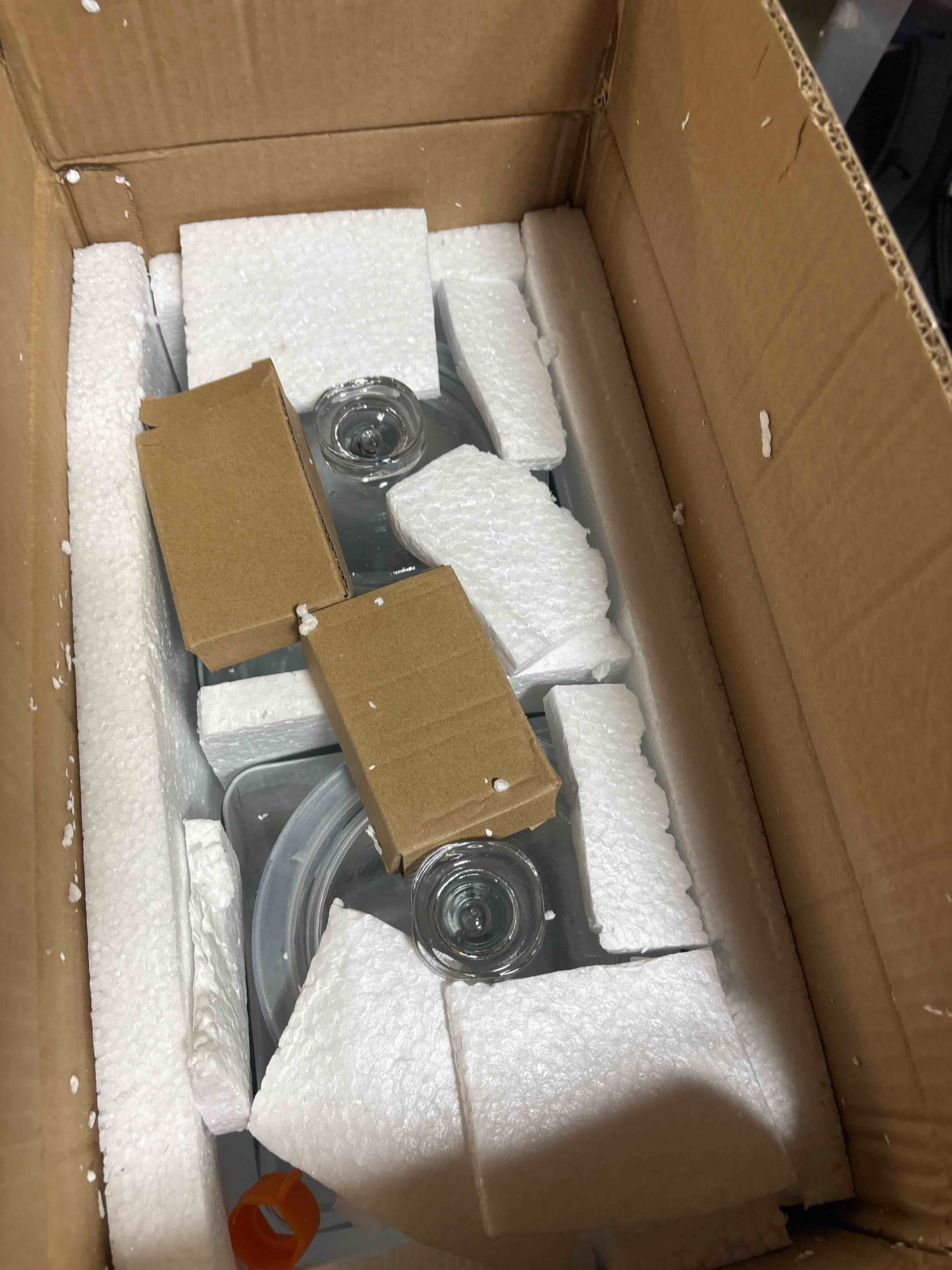 https://s3.amazonaws.com/lotting-images-prod/phillipi/PNK3528984_1760459987225.jpeg