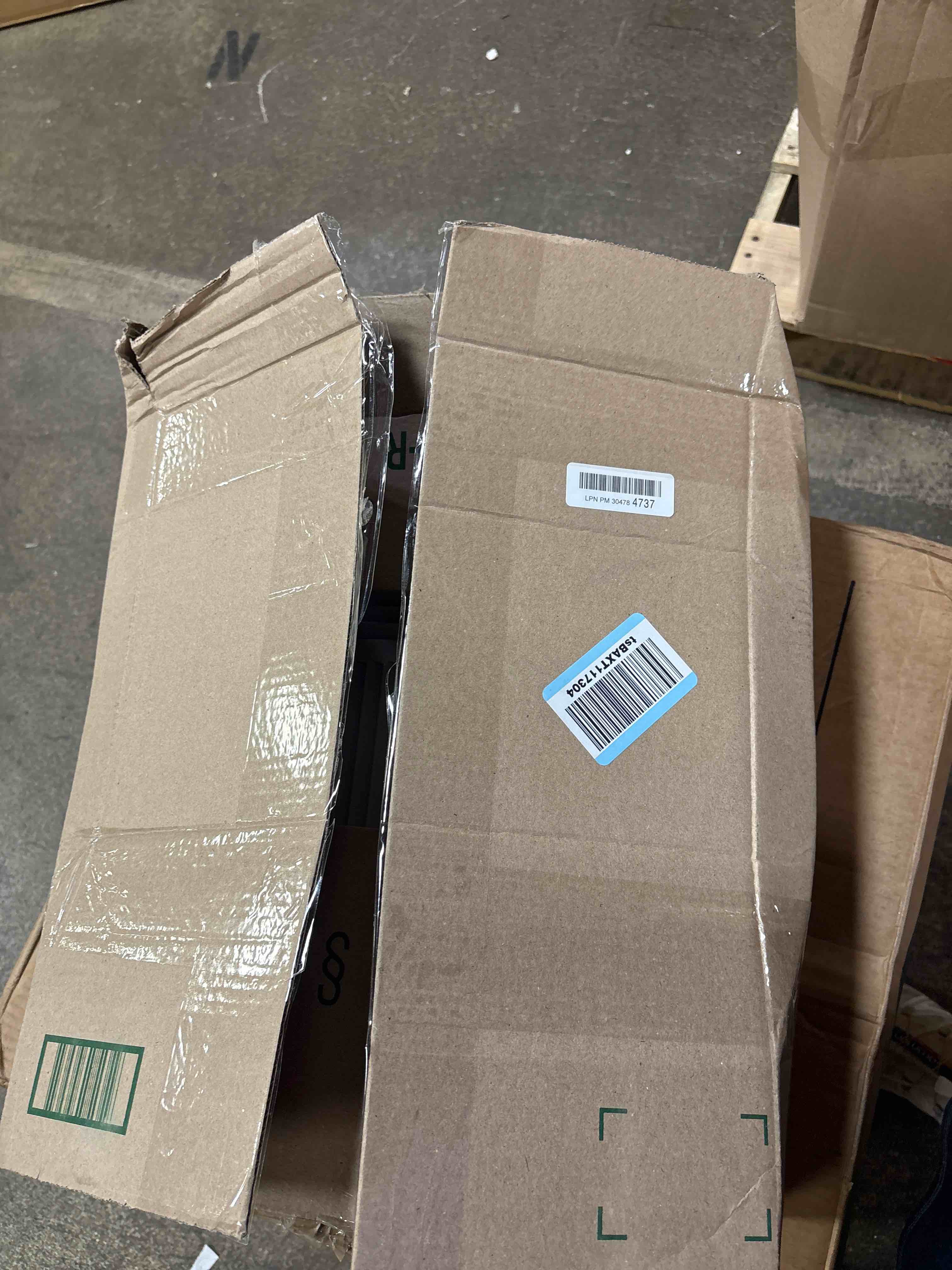 https://s3.amazonaws.com/lotting-images-prod/phillipi/PNK3528992_1760461854418.jpeg